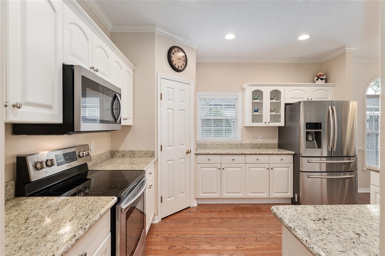 MENTONE - Residential