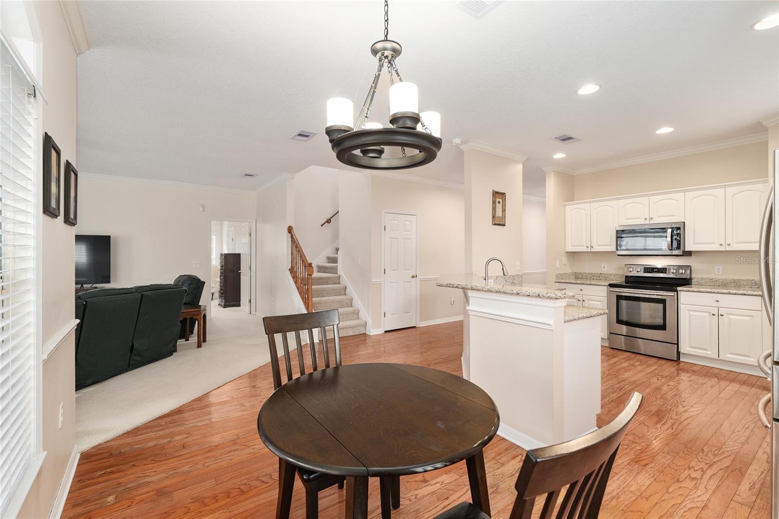 MENTONE - Residential