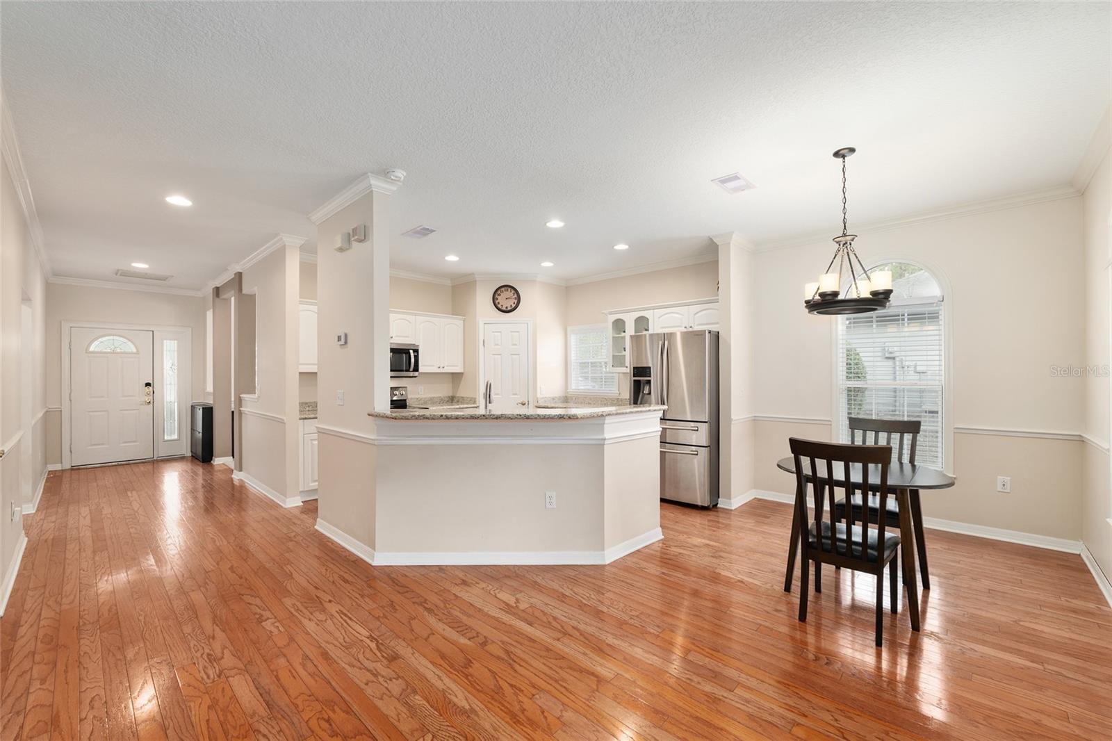 MENTONE - Residential