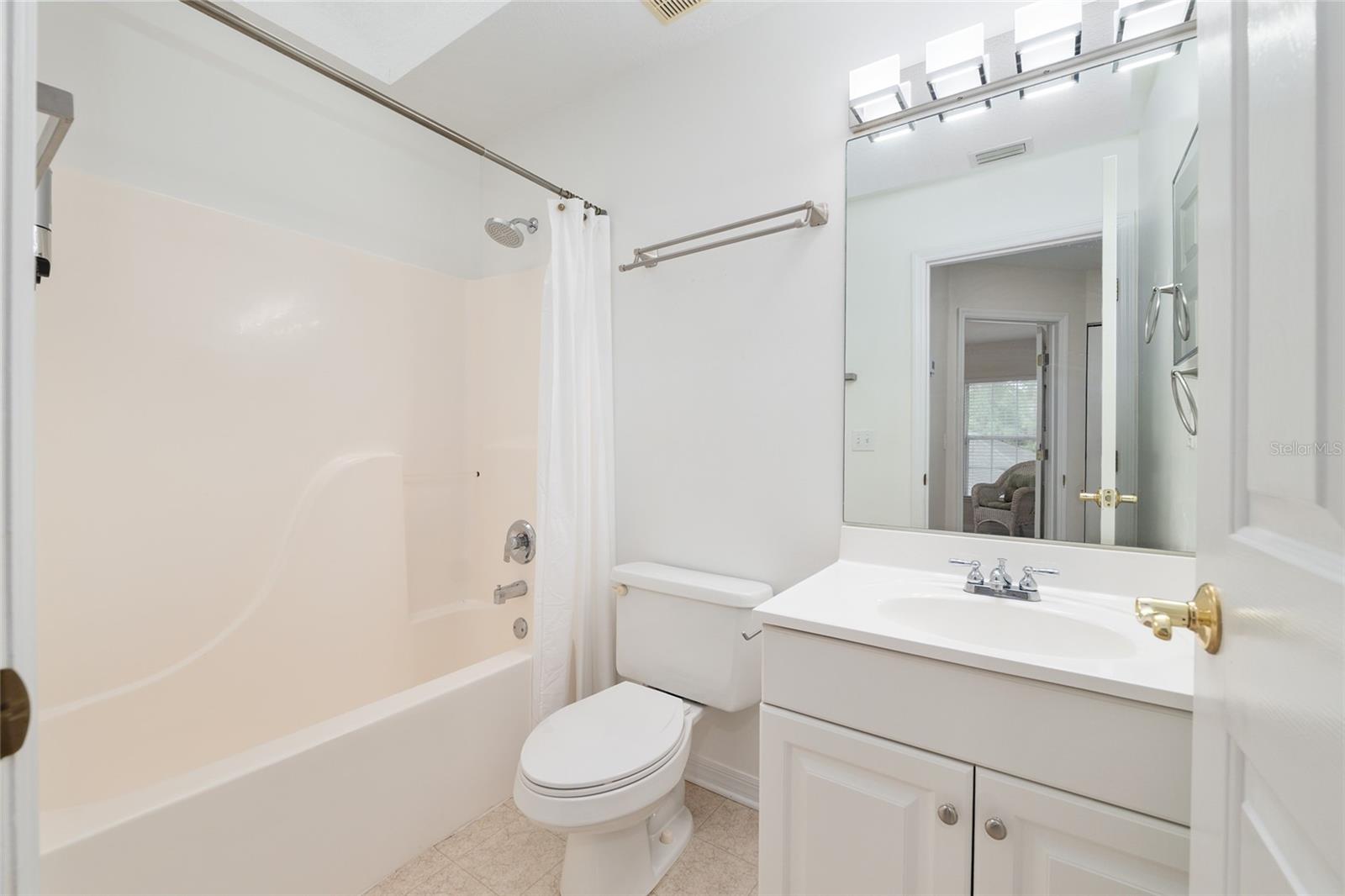 MENTONE - Residential