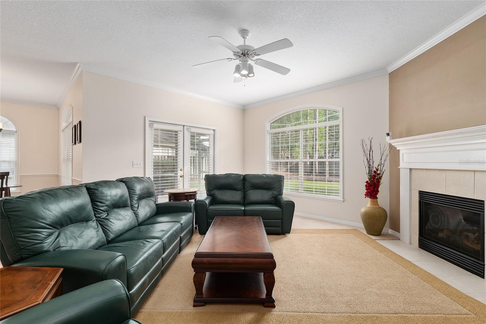 MENTONE - Residential