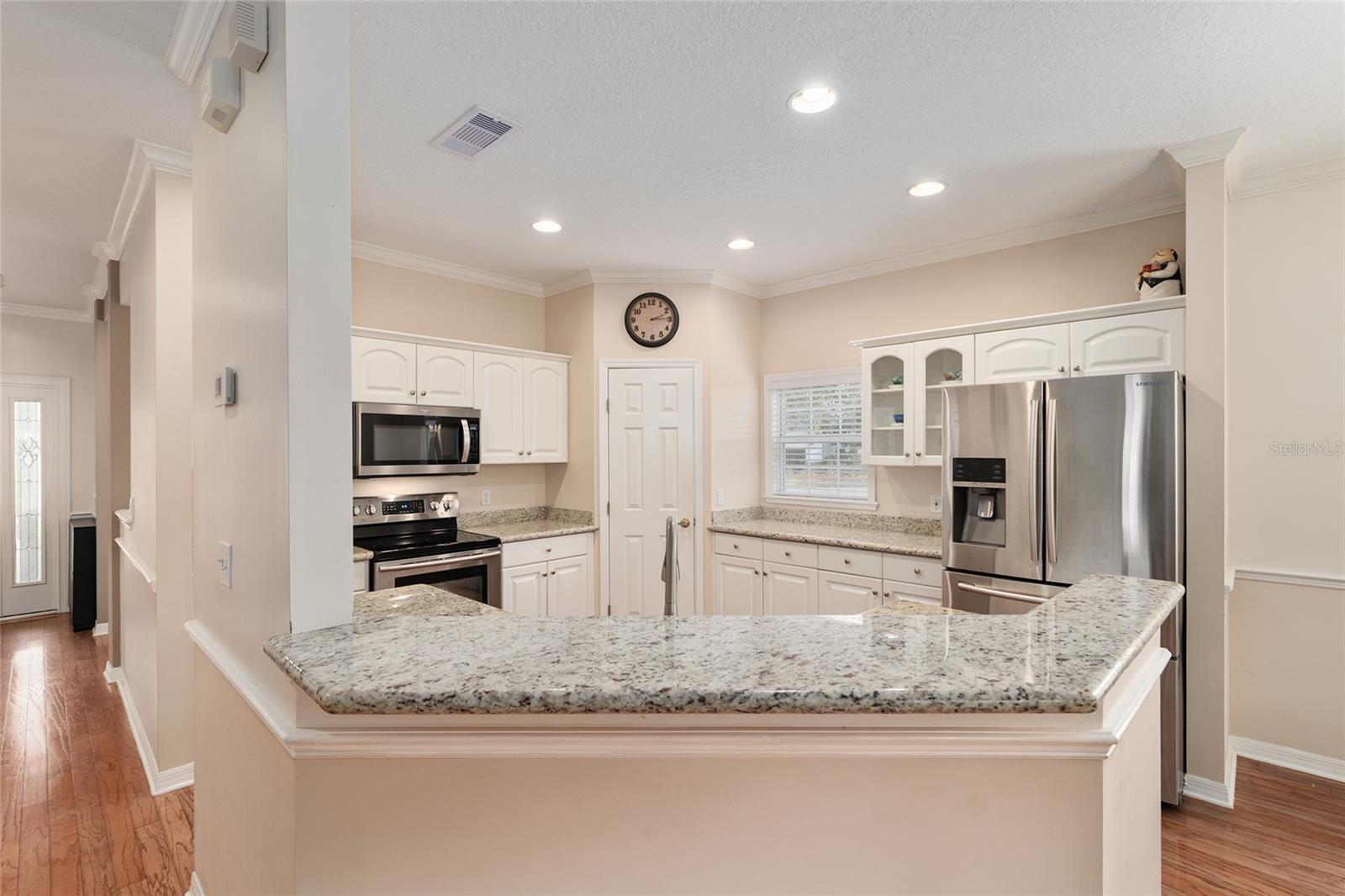 MENTONE - Residential