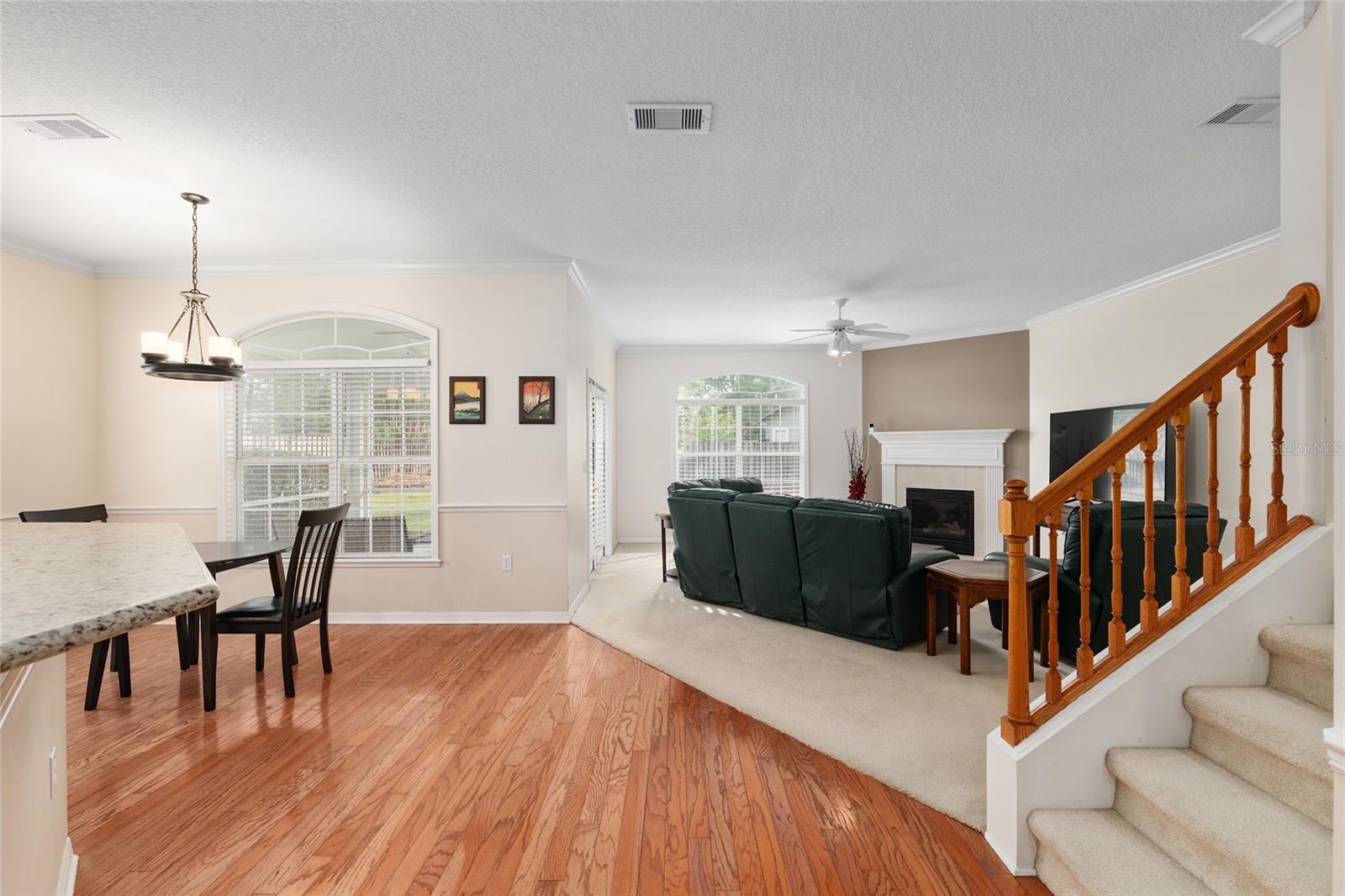 MENTONE - Residential