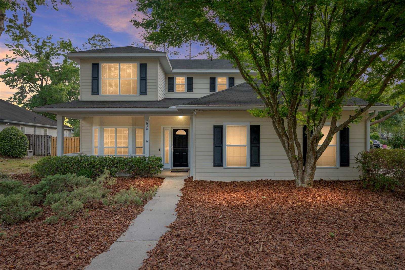 MENTONE - Residential