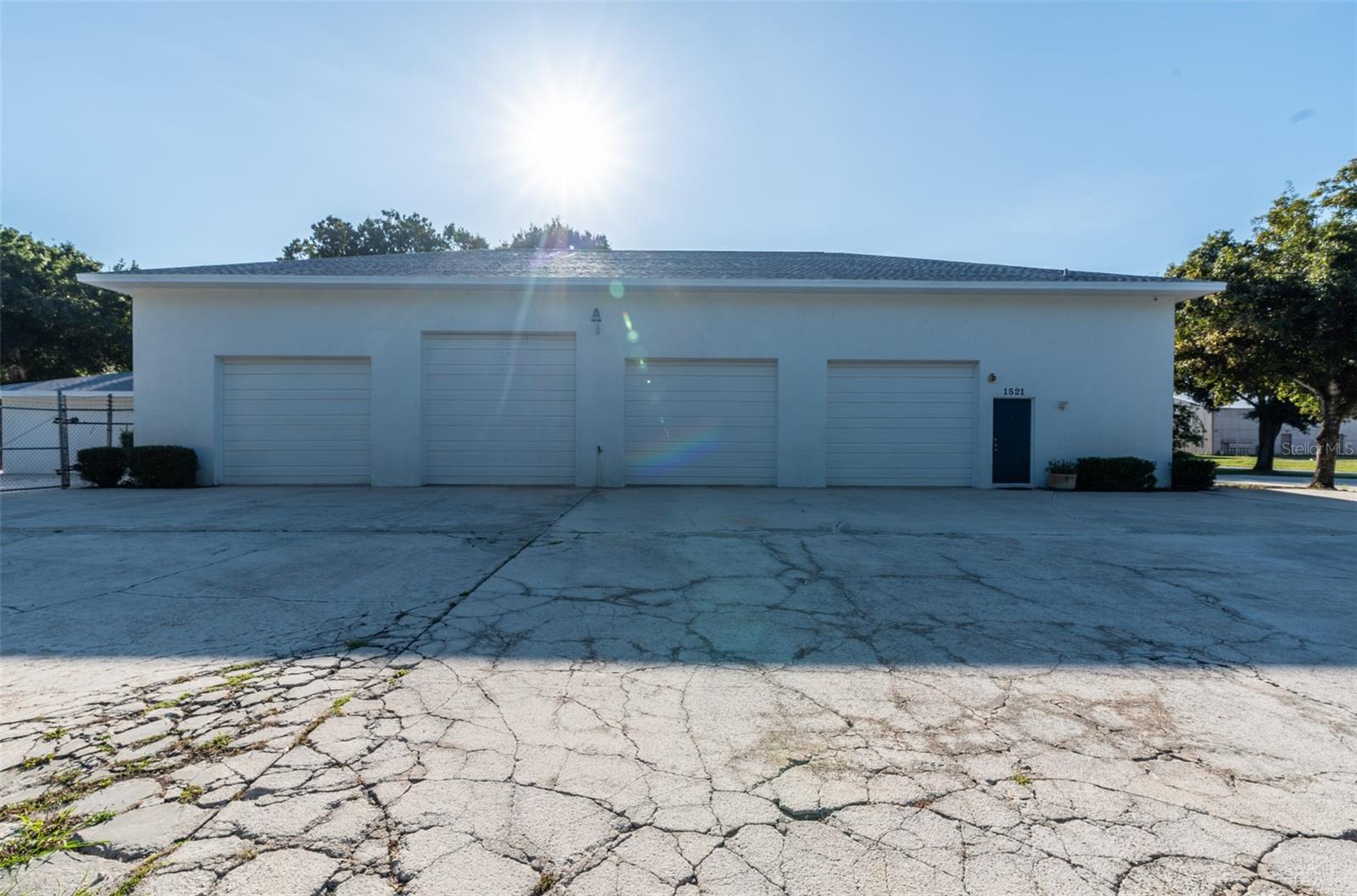 1521 SE SOUTH NIEMEYER CIRCLE