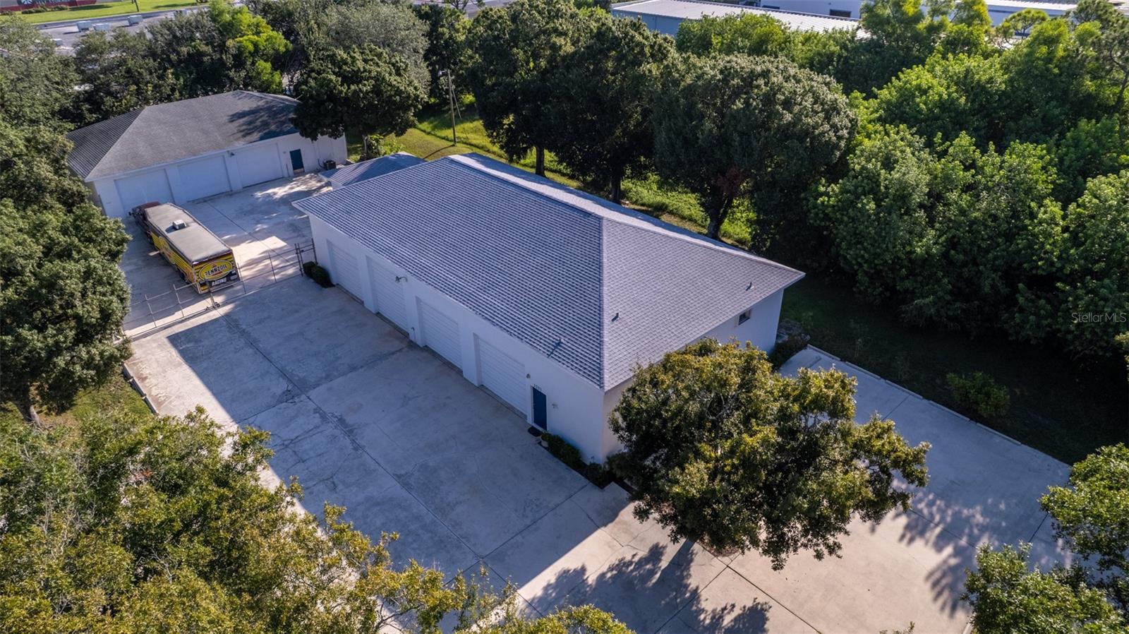 1521 SE SOUTH NIEMEYER CIRCLE