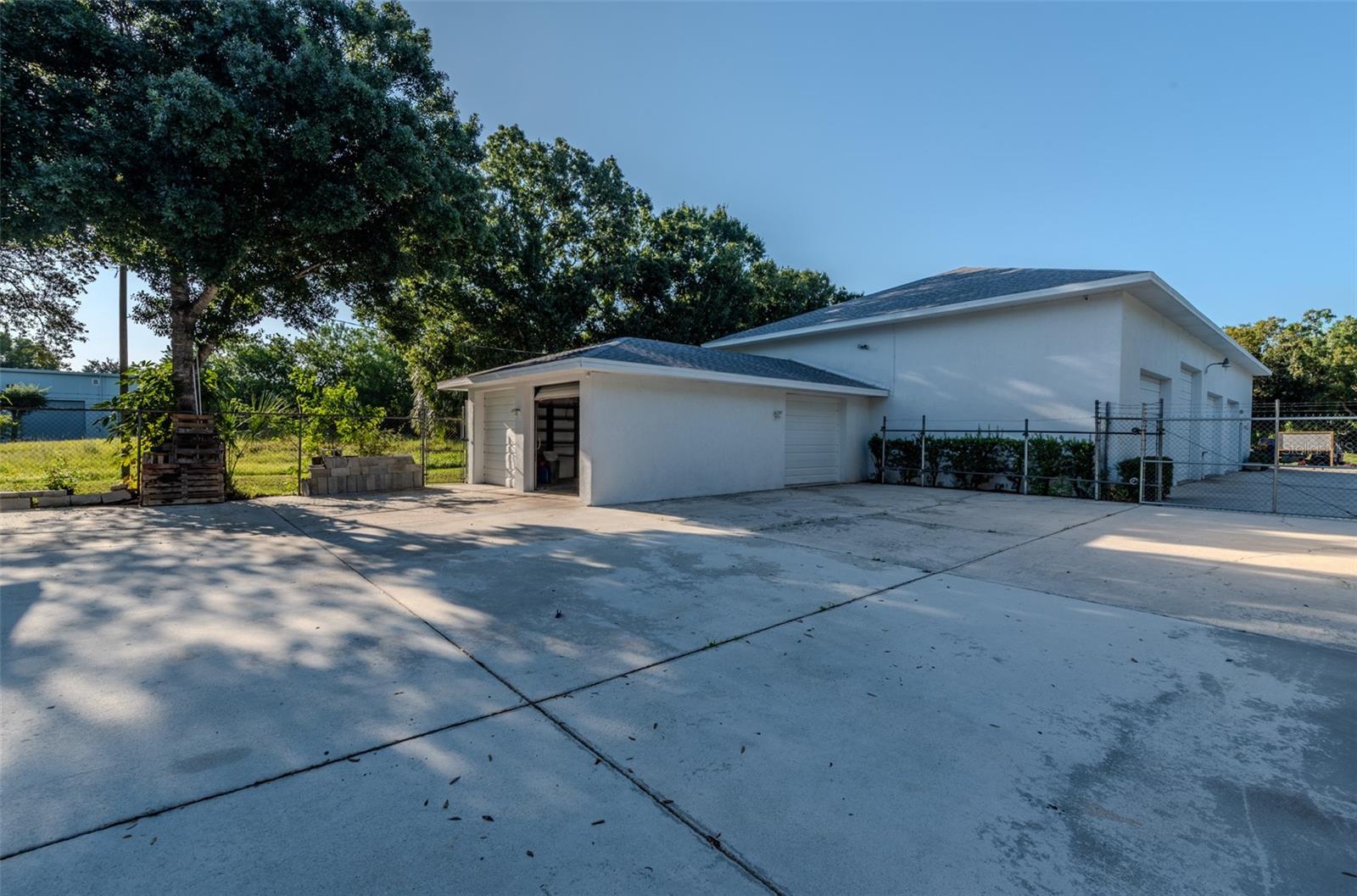PORT ST LUCIE INDUST PARK UNIT 1 1ST REP LT 2 - Commercial Sale