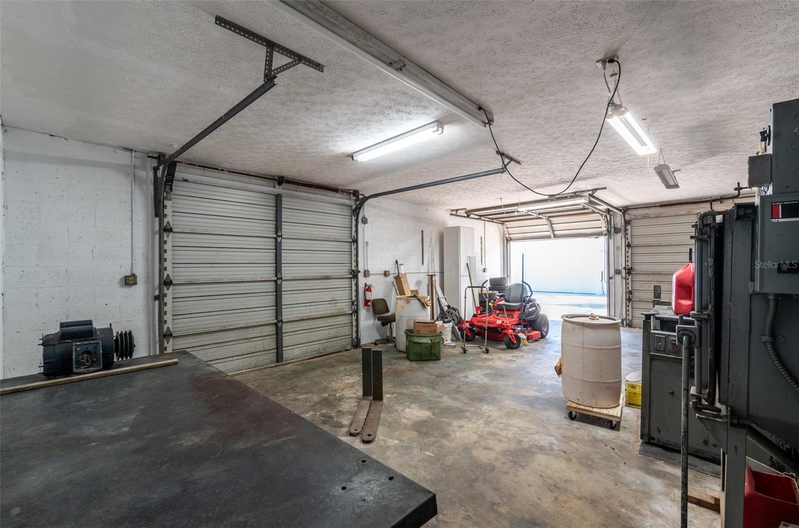 PORT ST LUCIE INDUST PARK UNIT 1 1ST REP LT 2 - Commercial Sale