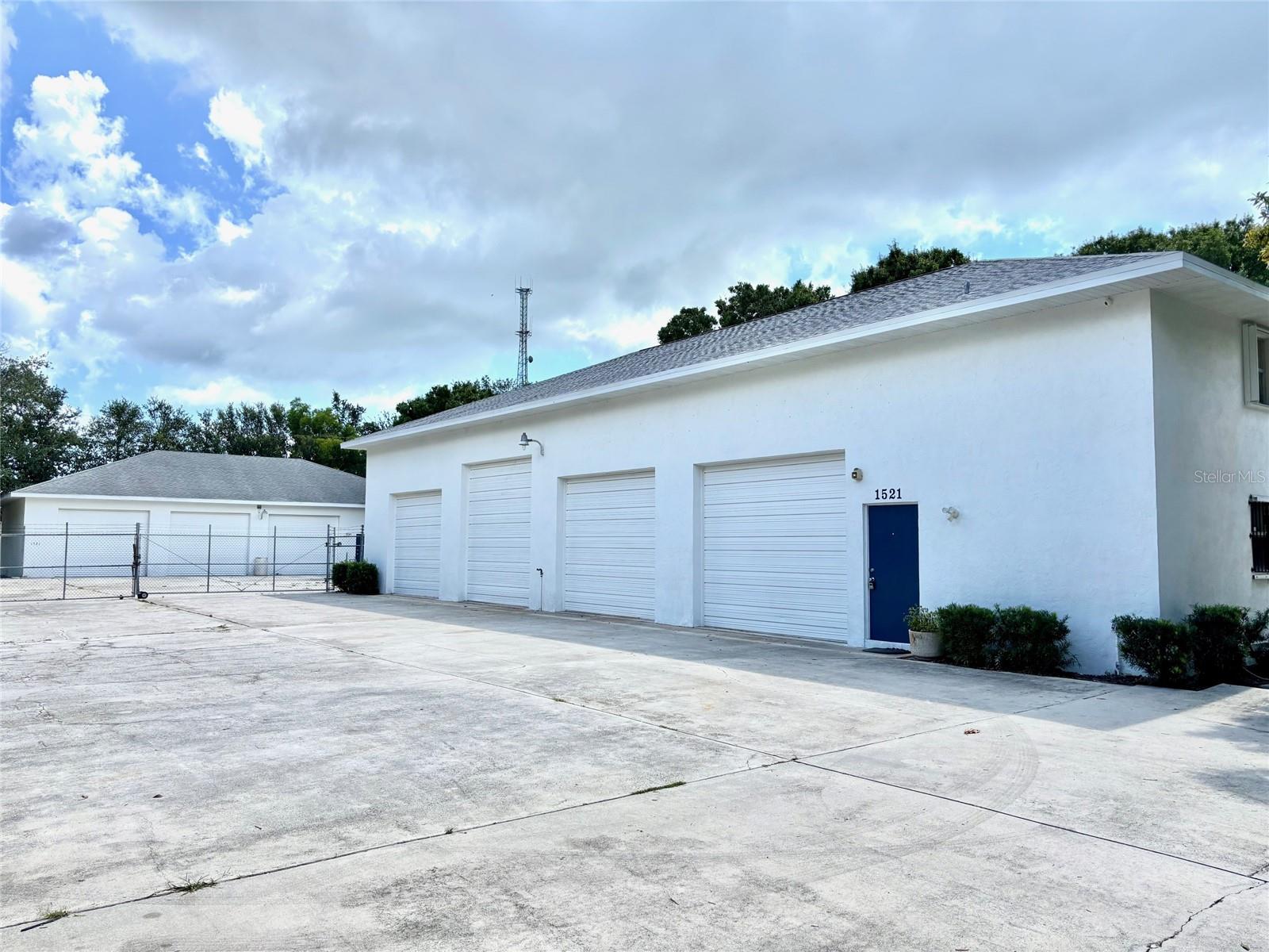 1521 SE SOUTH NIEMEYER CIRCLE