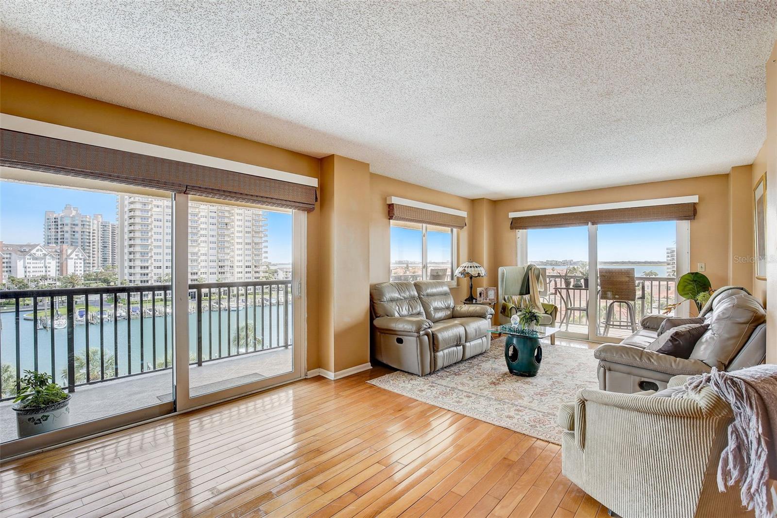 HARBORAGE CONDO BELLEAIR BEACH - Residential