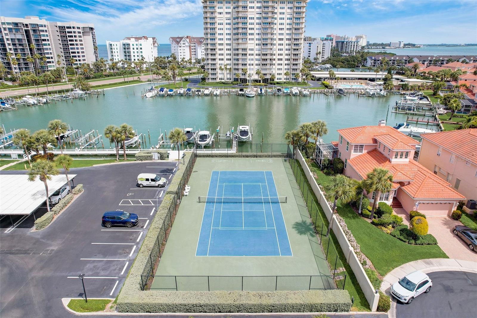 HARBORAGE CONDO BELLEAIR BEACH - Residential