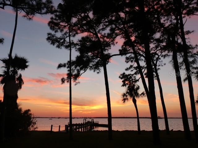 MEDITERRANEAN MANORS - Residential