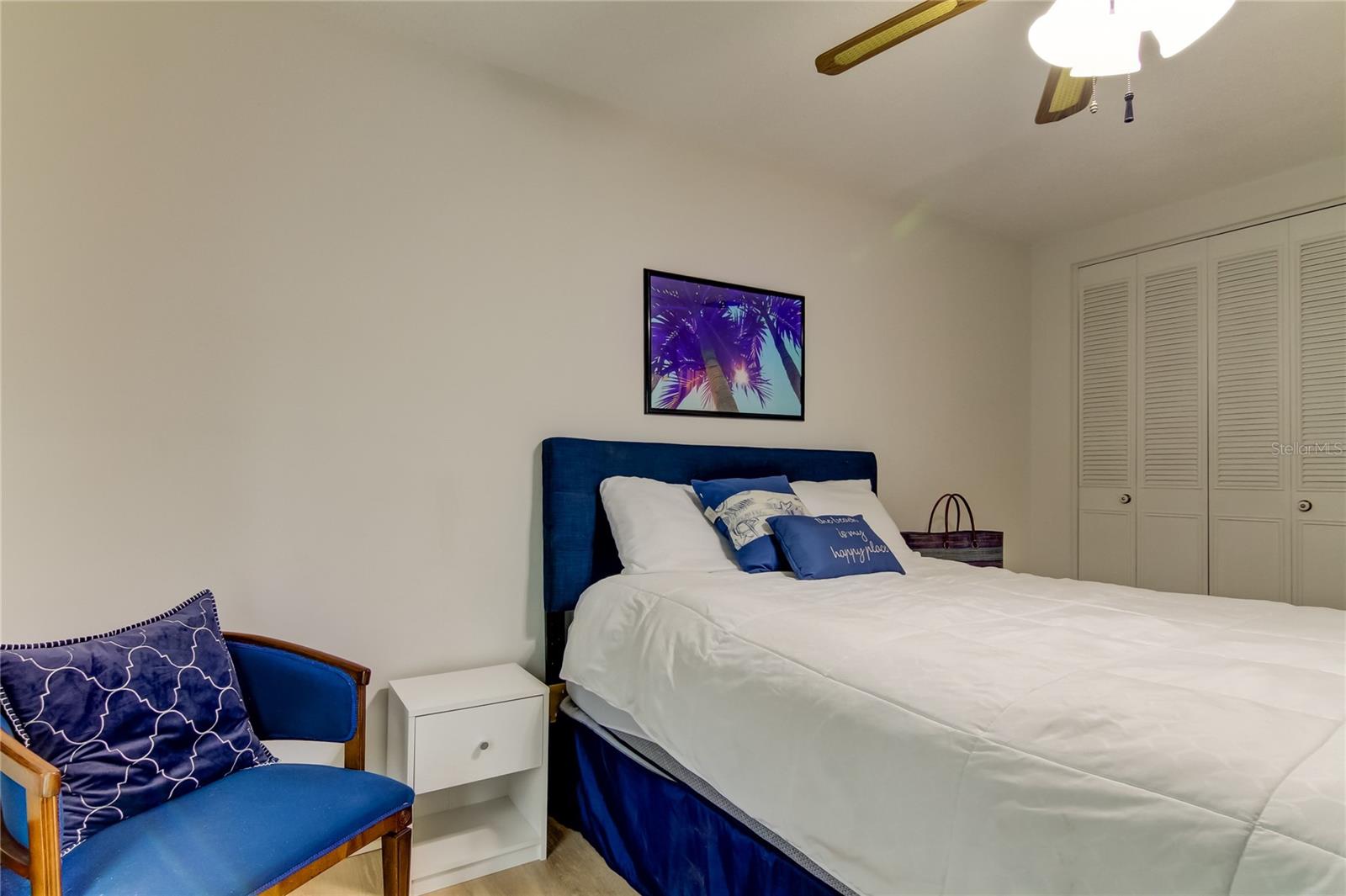 MEDITERRANEAN MANORS - Residential