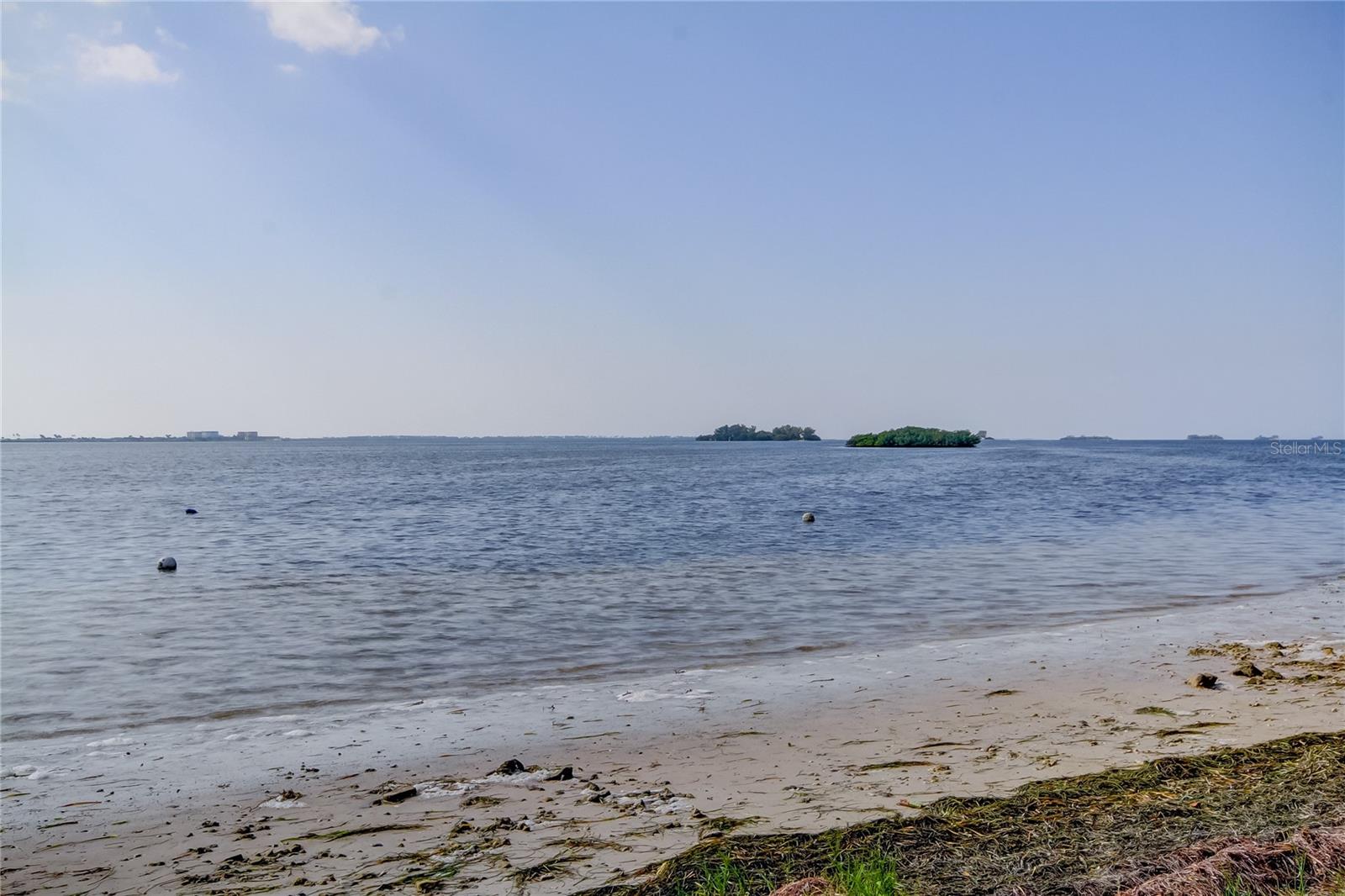 MEDITERRANEAN MANORS - Residential