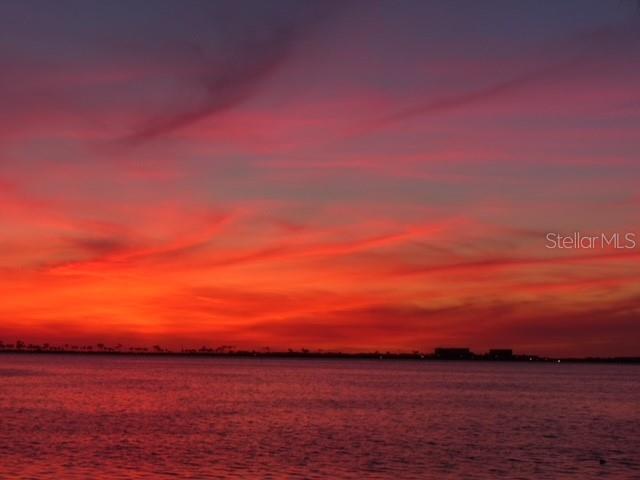 MEDITERRANEAN MANORS - Residential