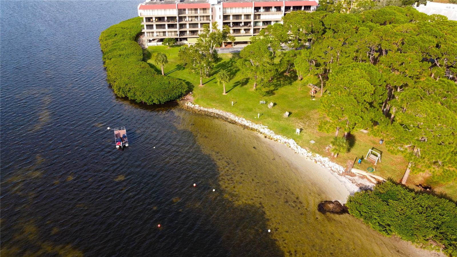 MEDITERRANEAN MANORS - Residential