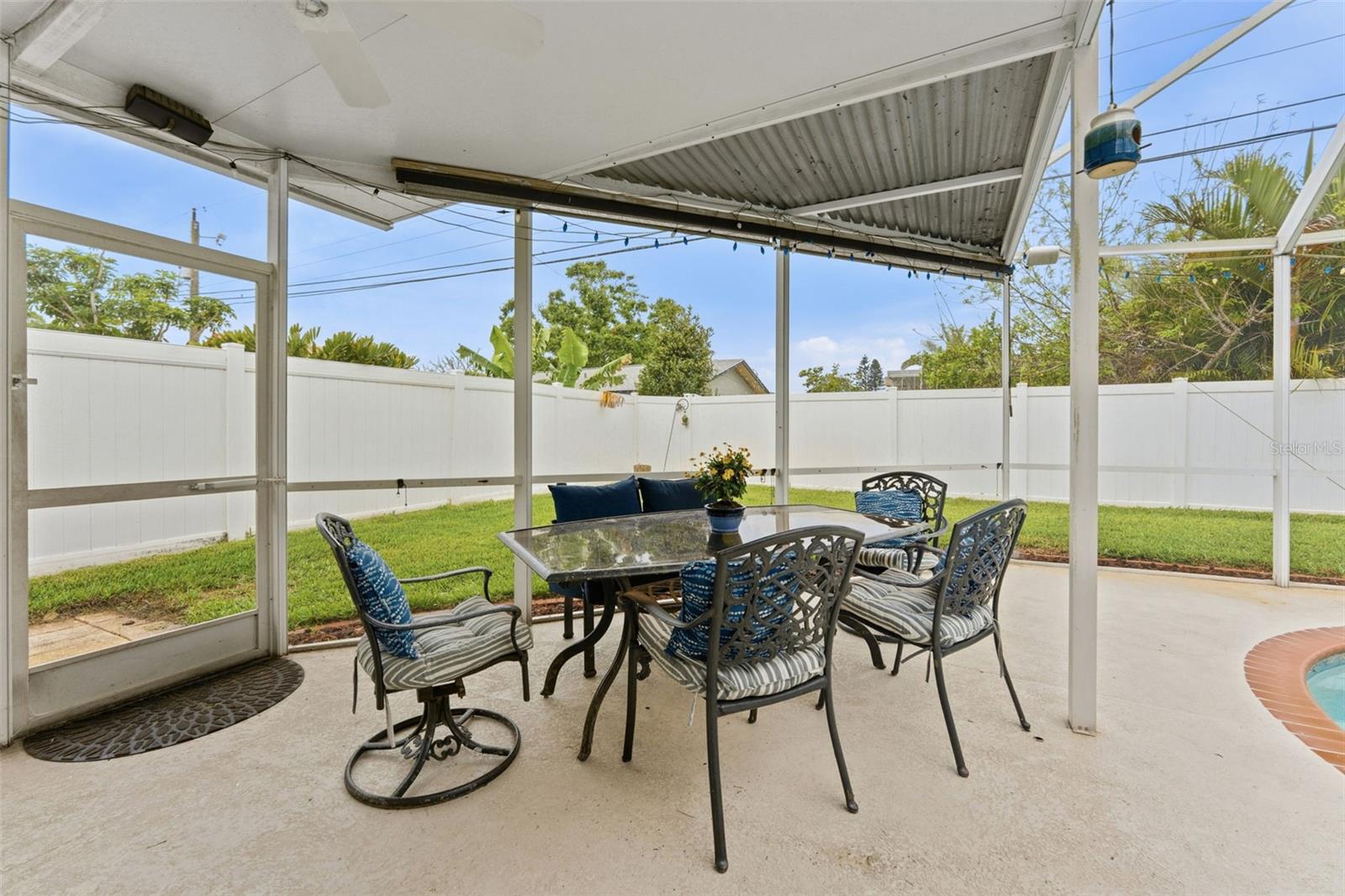 BOCA CIEGA RIDGE 3RD ADD - Residential