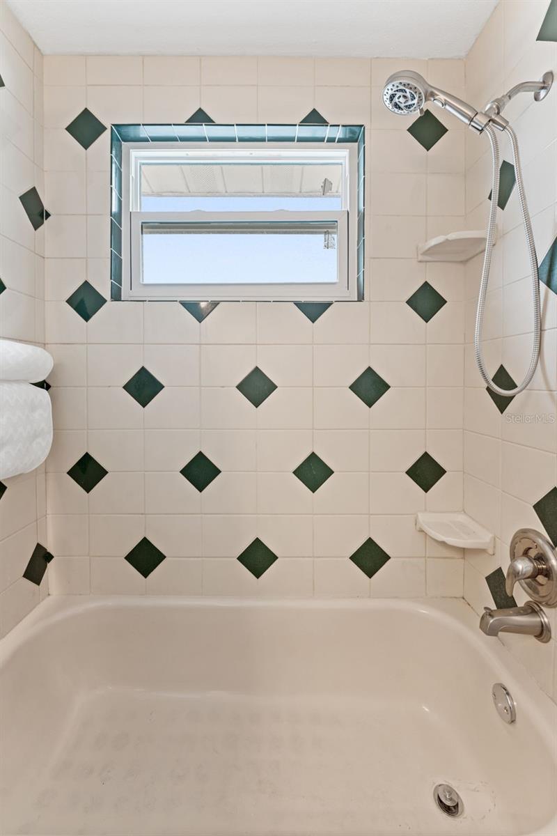 BOCA CIEGA RIDGE 3RD ADD - Residential