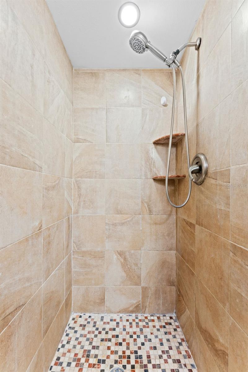 BOCA CIEGA RIDGE 3RD ADD - Residential