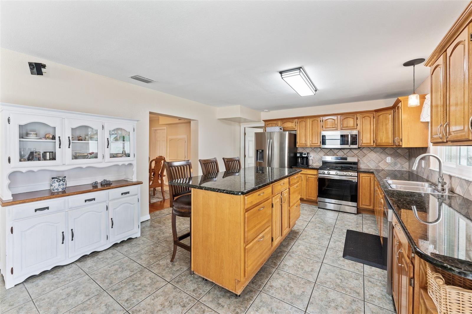 BOCA CIEGA RIDGE 3RD ADD - Residential