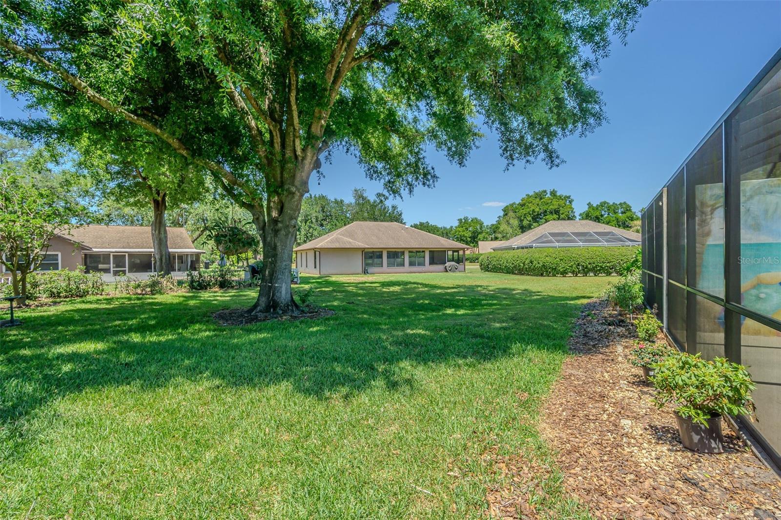 SILVER OAKS - Residential