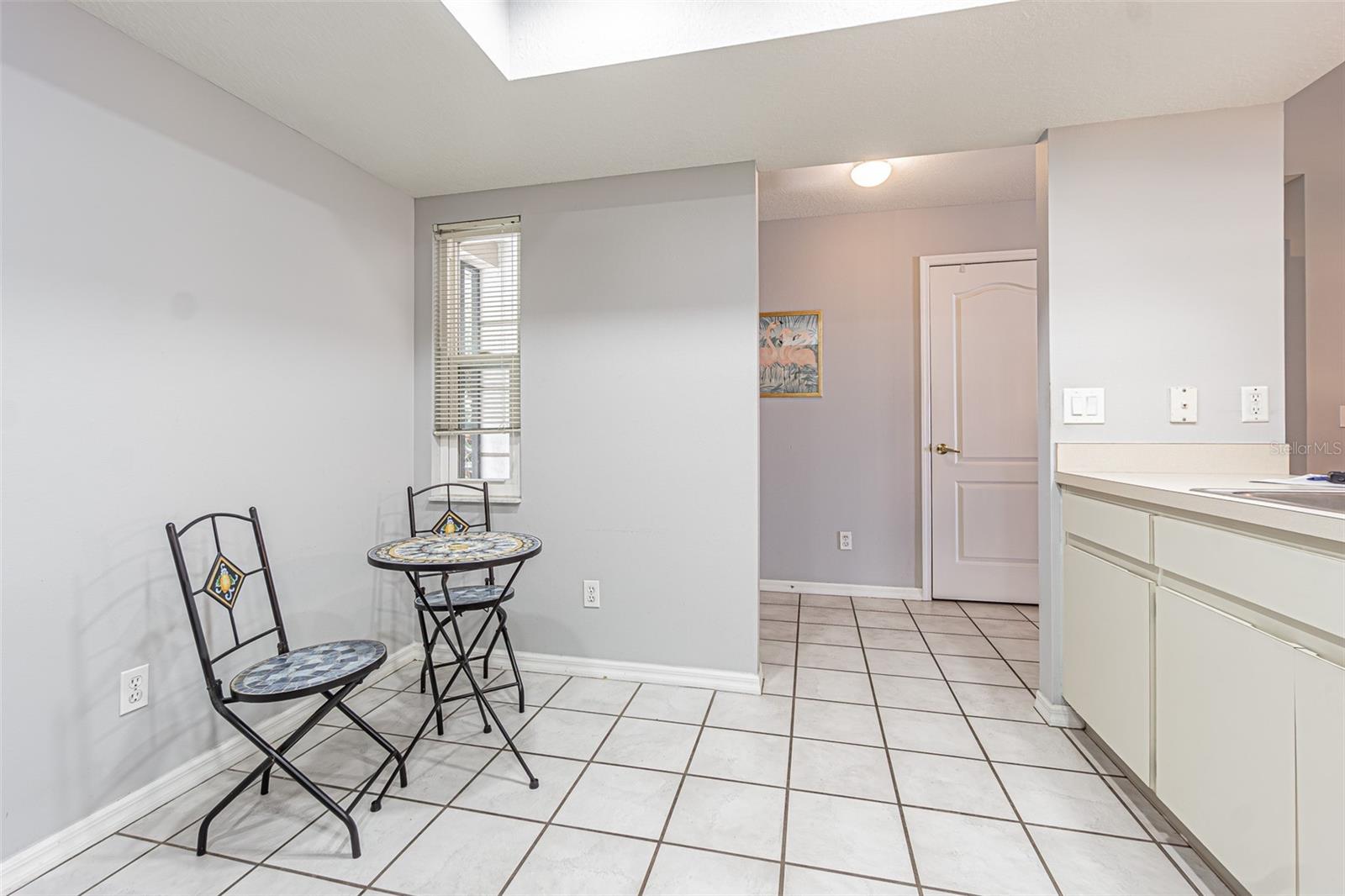 SILVER OAKS - Residential