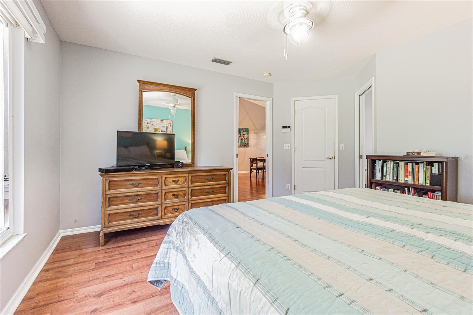 SILVER OAKS - Residential