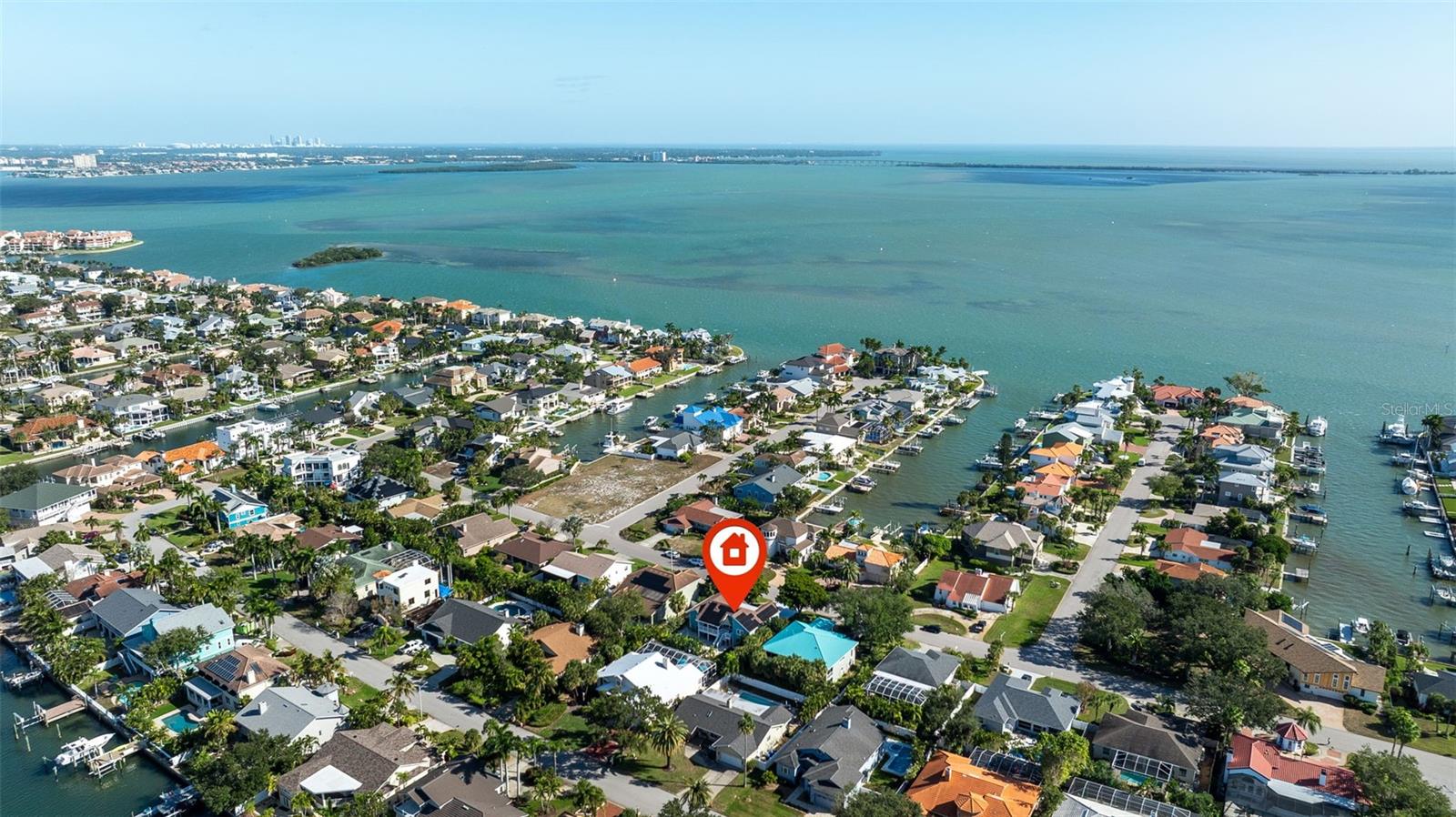 TIERRA VERDE - Residential