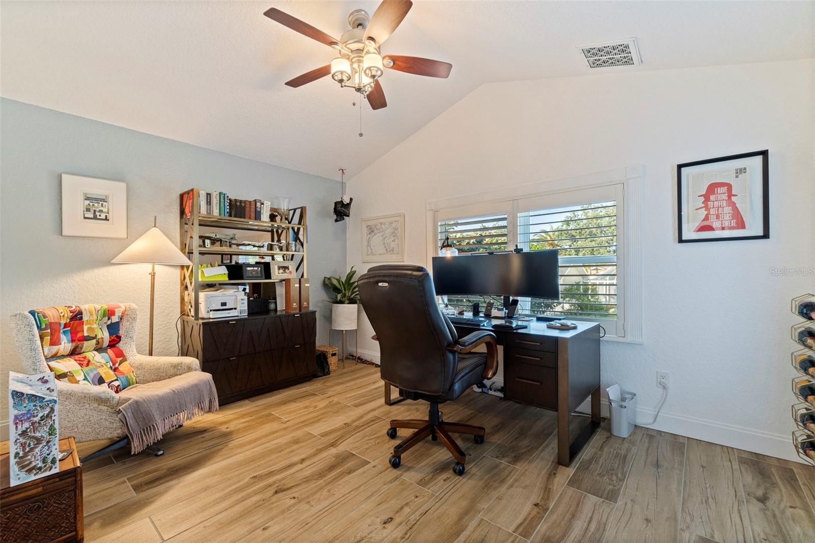 TIERRA VERDE - Residential