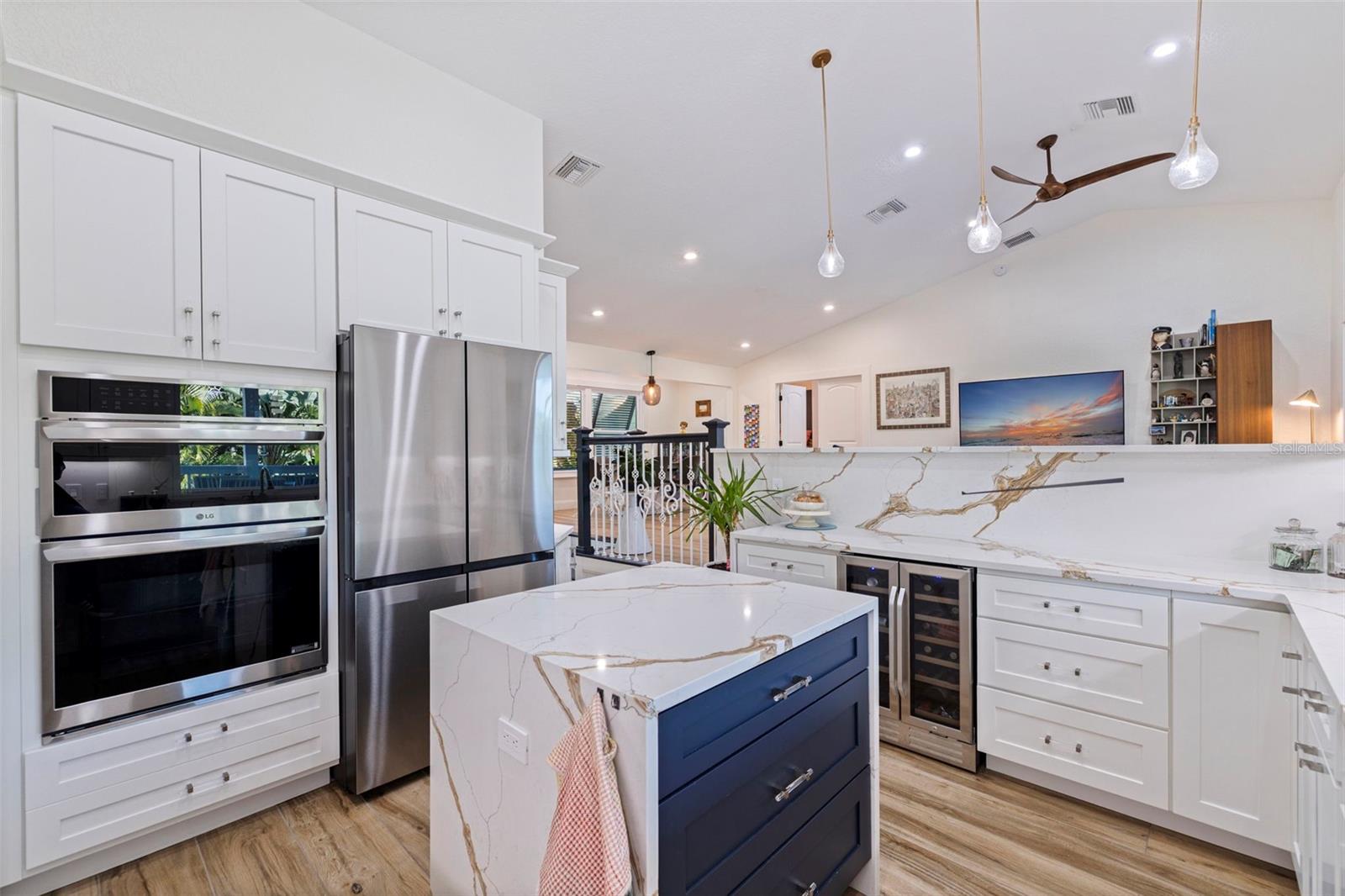 TIERRA VERDE - Residential