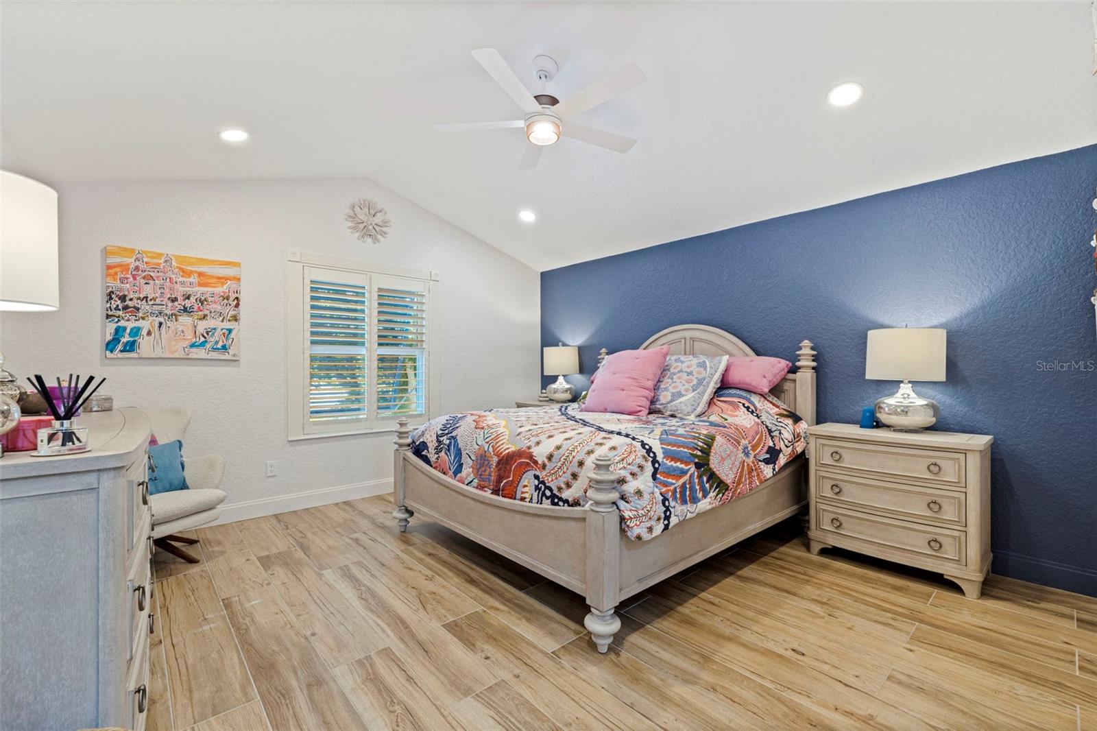 TIERRA VERDE - Residential