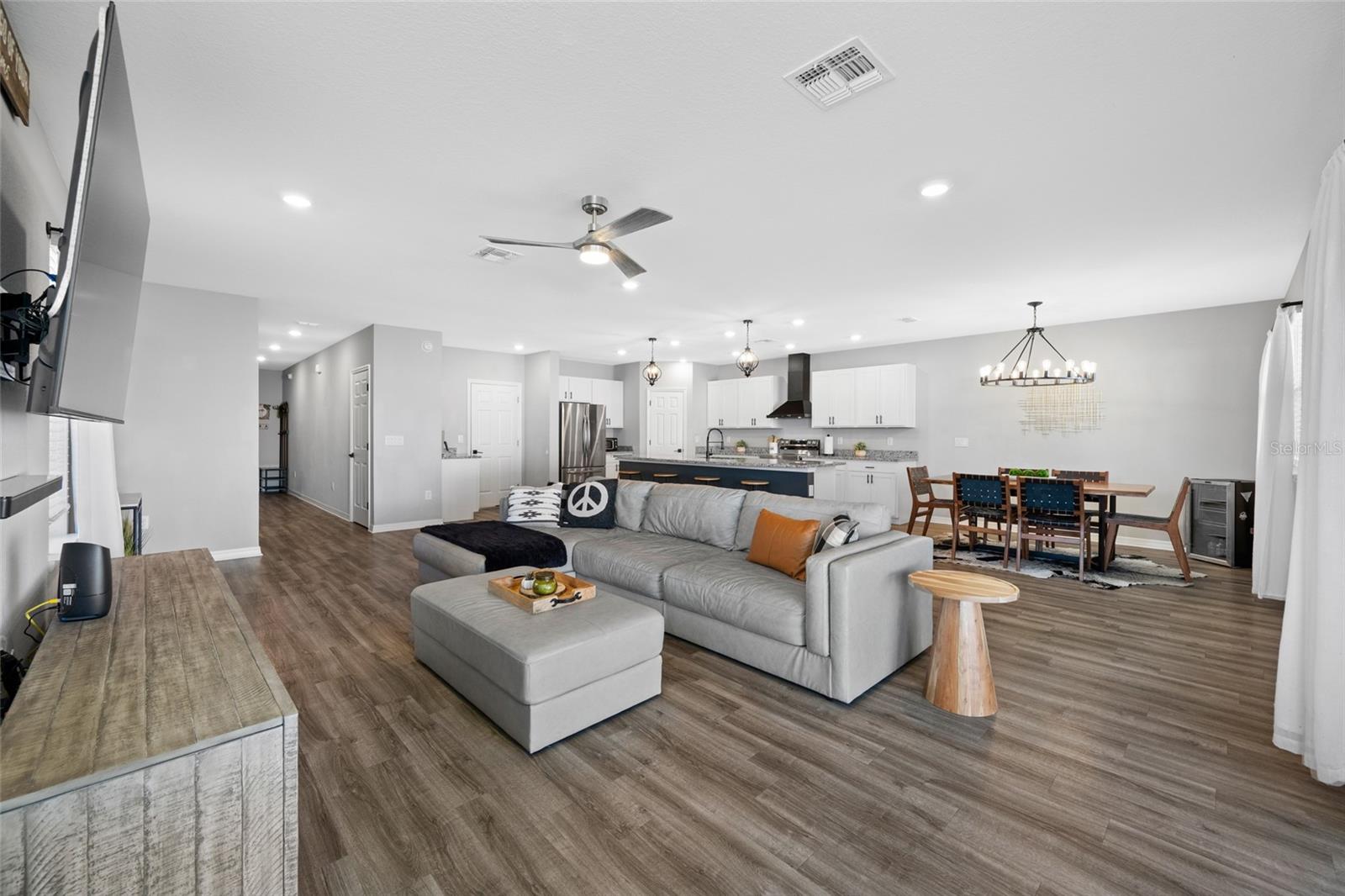 RIDGEWOOD SOUTH - Residential