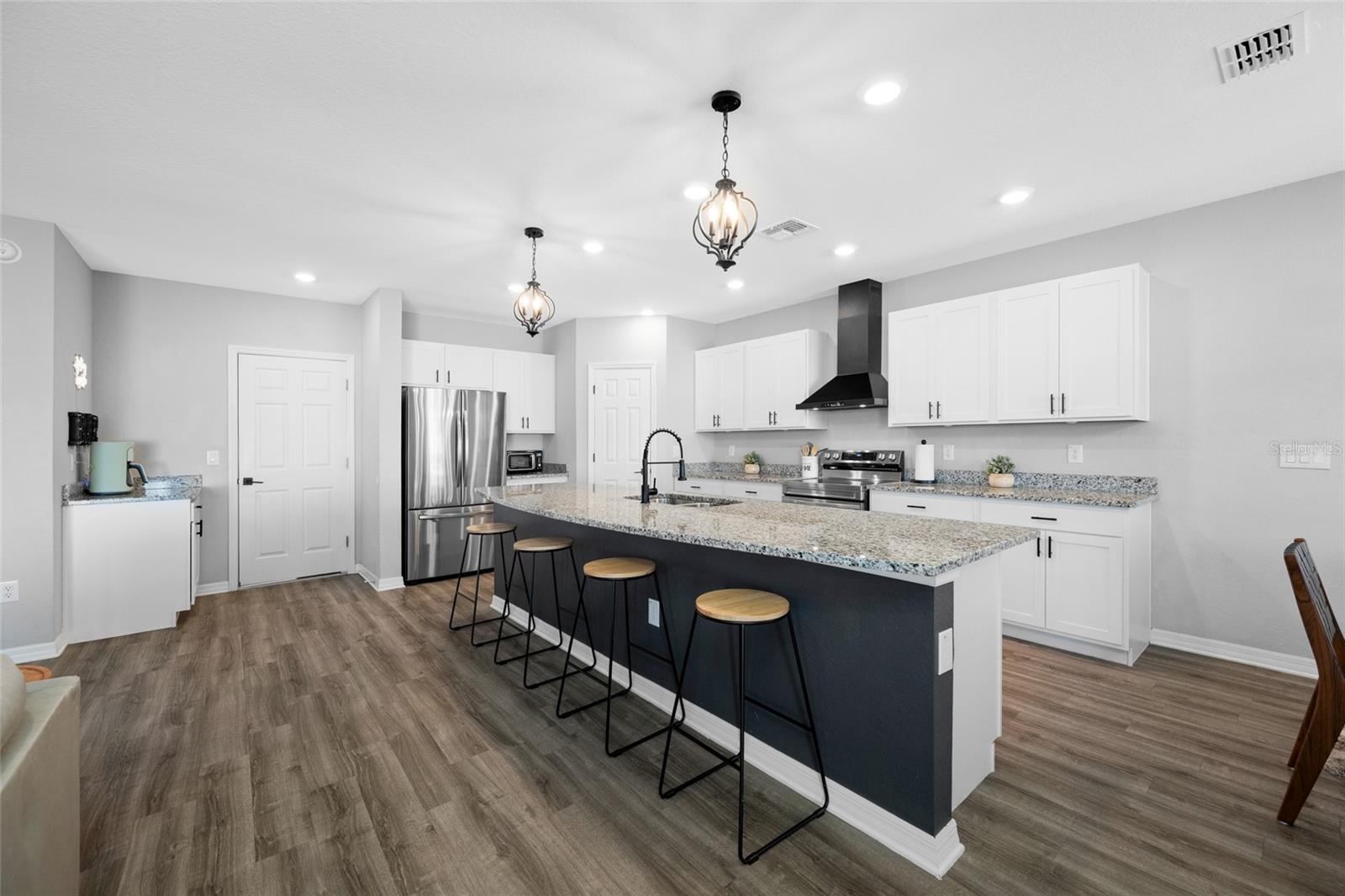 RIDGEWOOD SOUTH - Residential