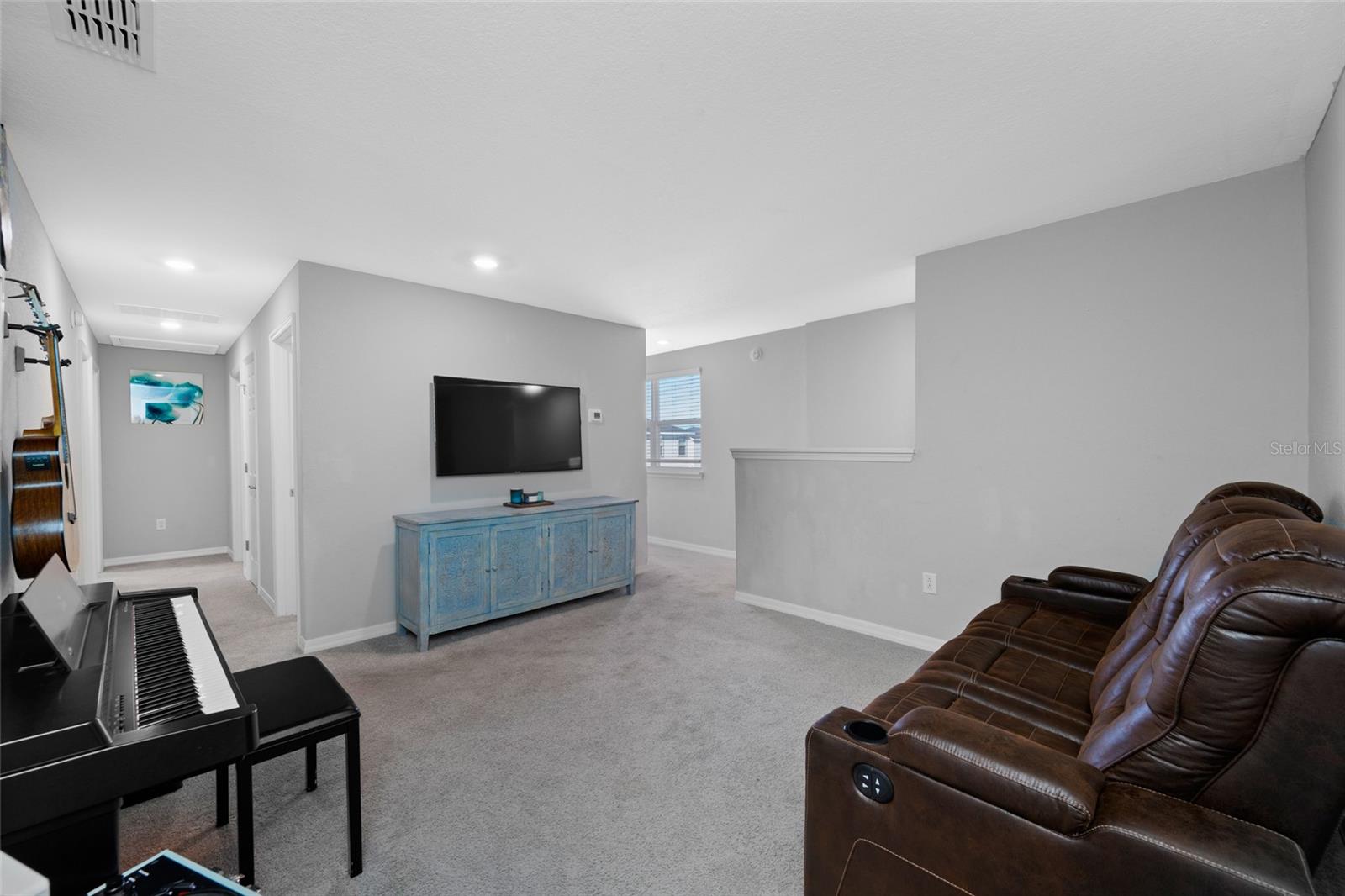 RIDGEWOOD SOUTH - Residential