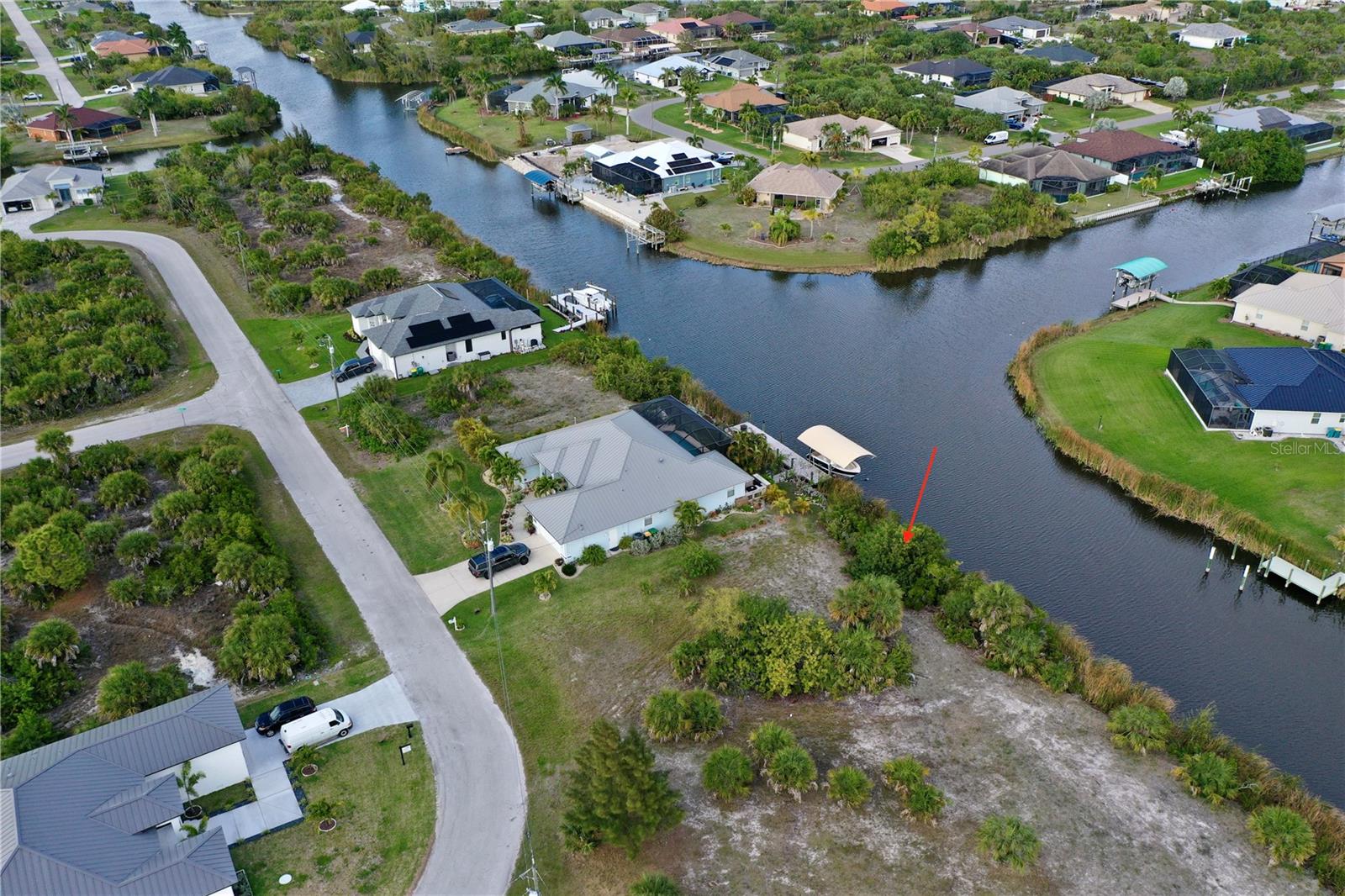 PORT CHARLOTTE SEC 87 - Land