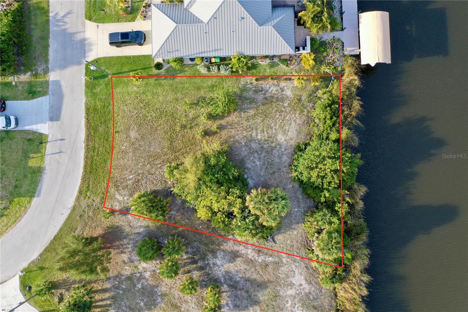 14702 LILLIAN CIRCLE