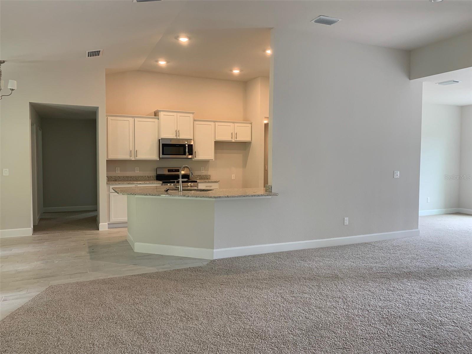 2751 W MESA VERDE DRIVE