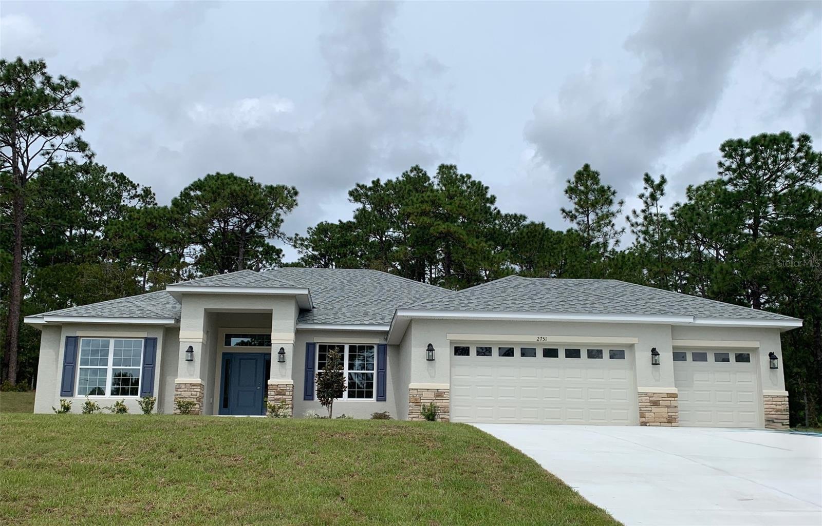 2751 W MESA VERDE DRIVE
