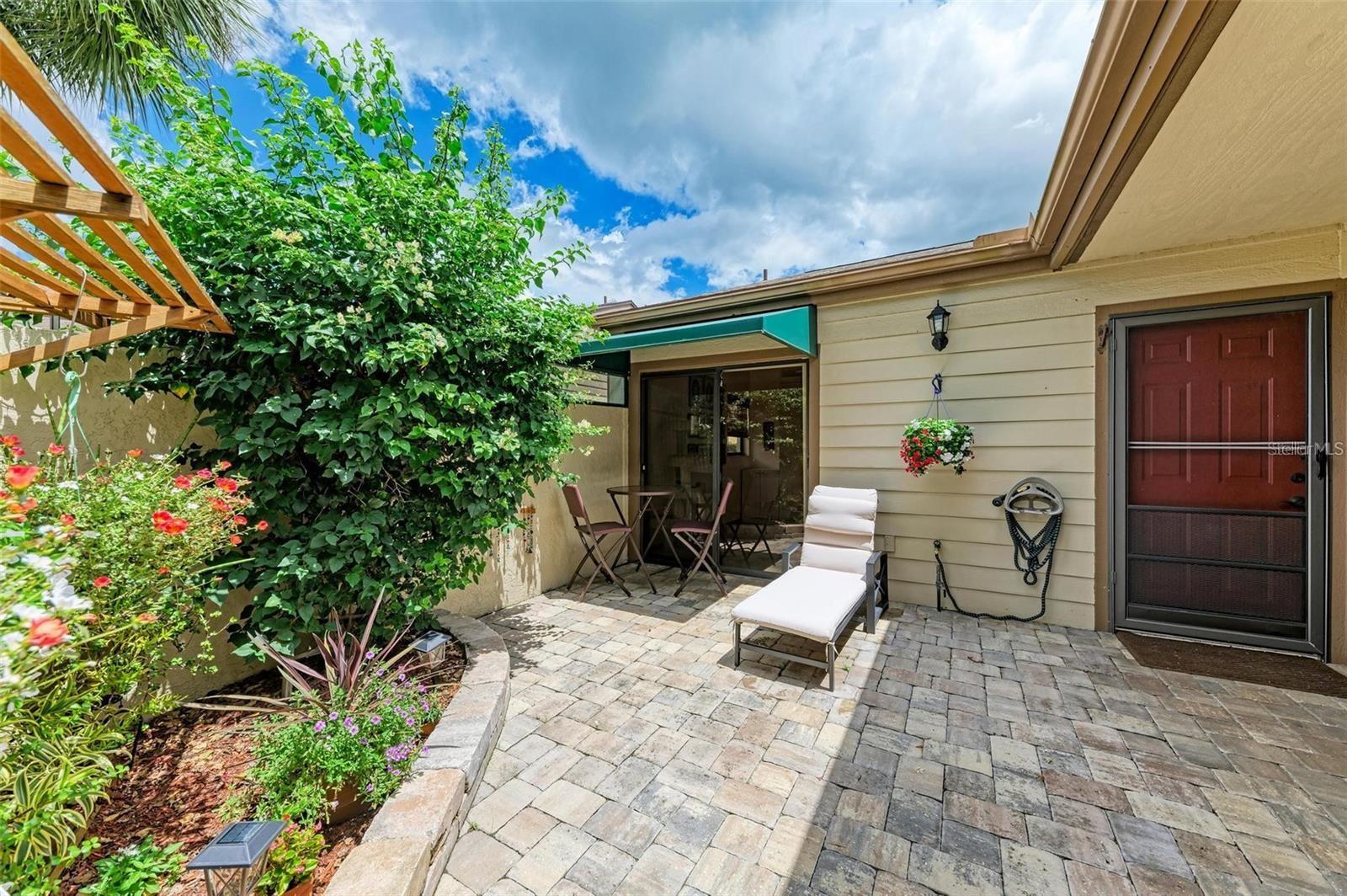 3441 BEEKMAN PLACE 40