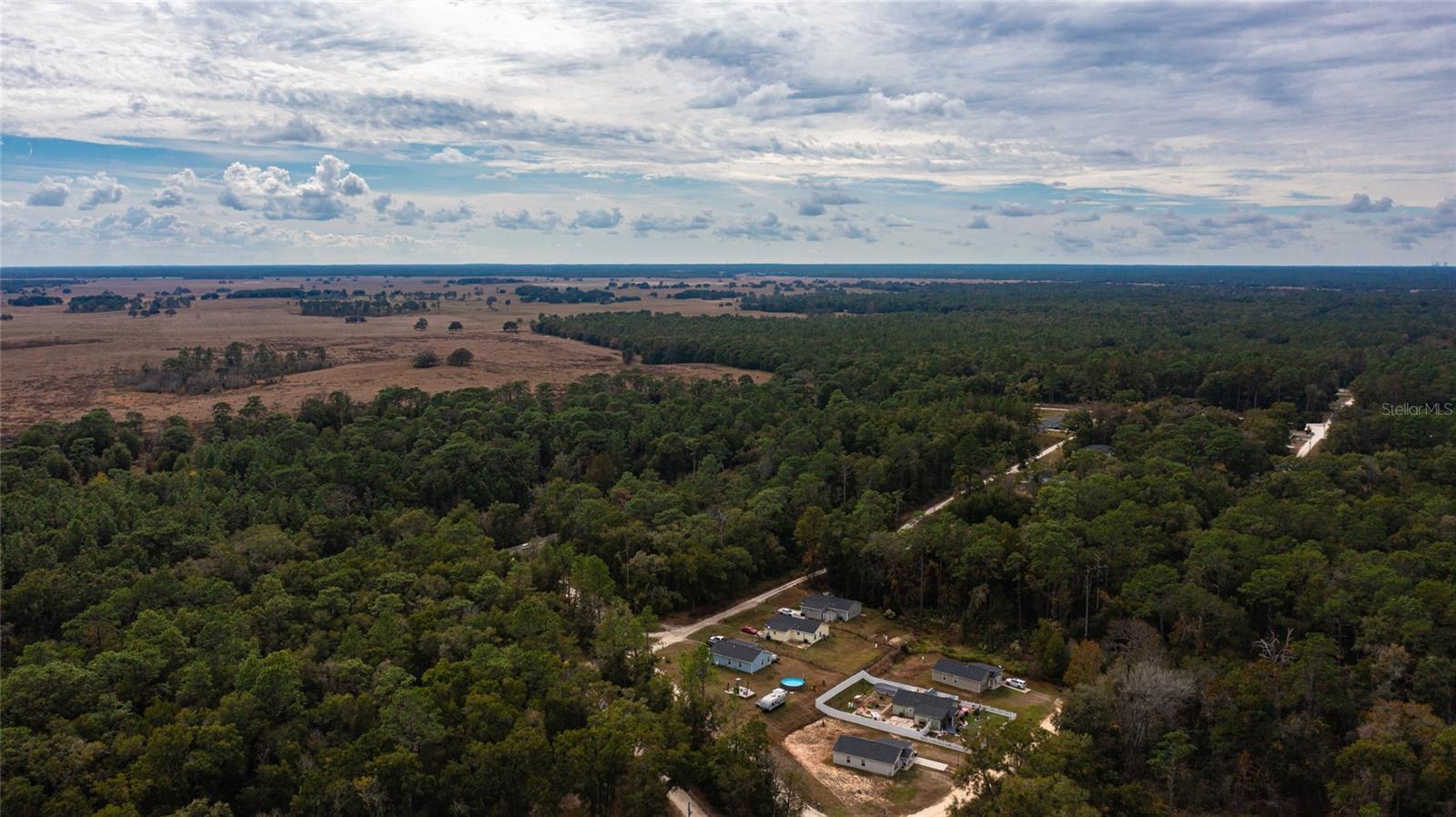 RAINBOW PARK UN 03 - Residential Lease