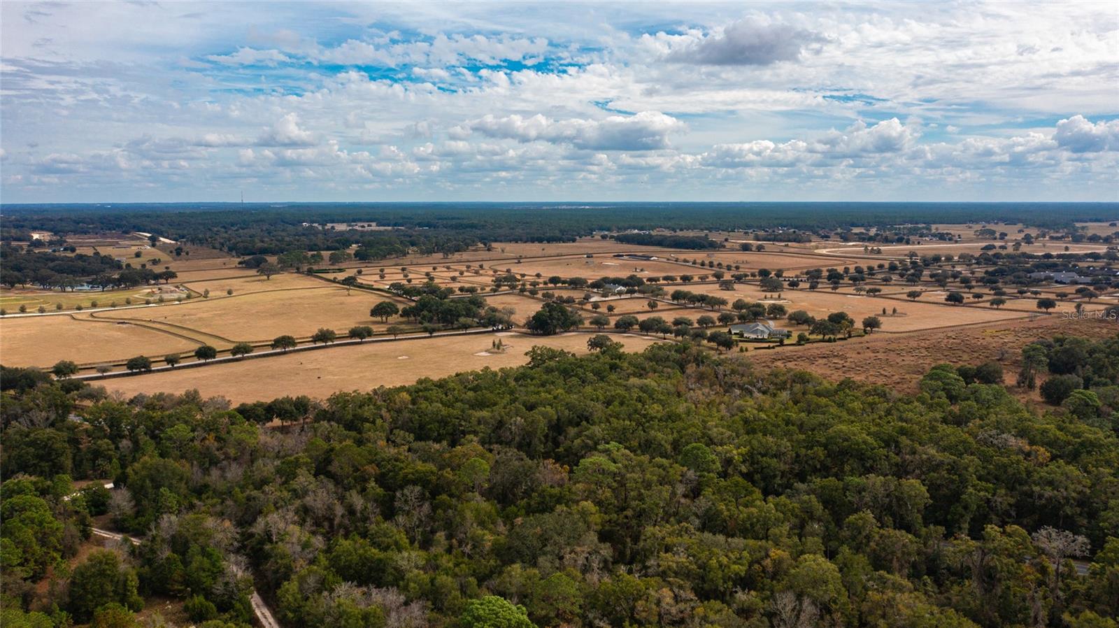 RAINBOW PARK UN 03 - Residential Lease