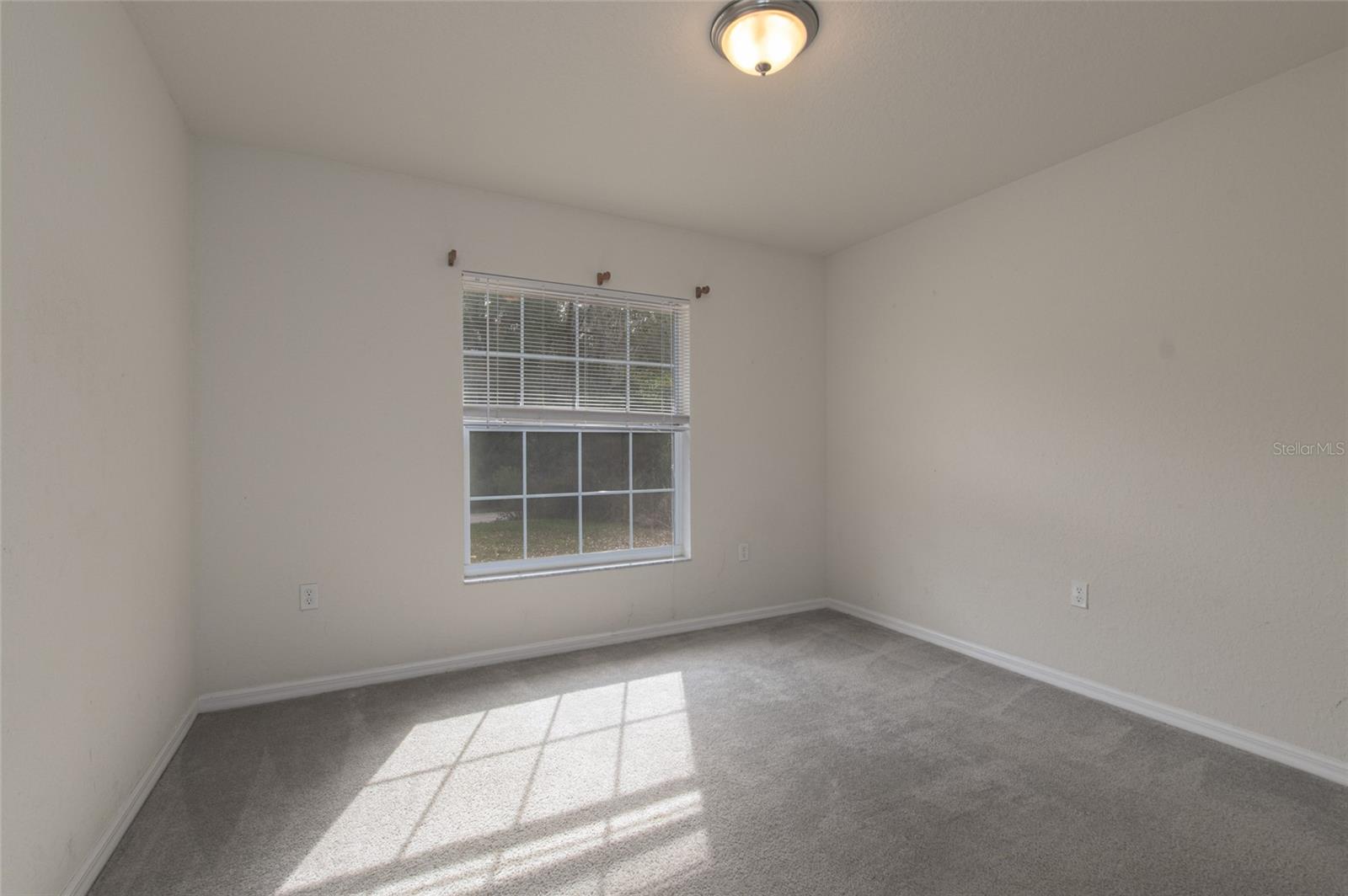 RAINBOW PARK UN 03 - Residential Lease