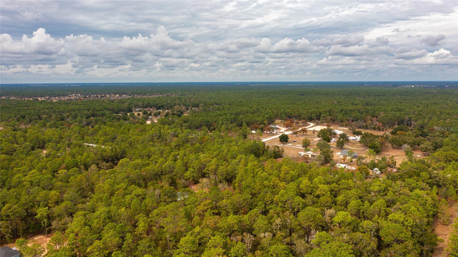 RAINBOW PARK UN 03 - Residential Lease