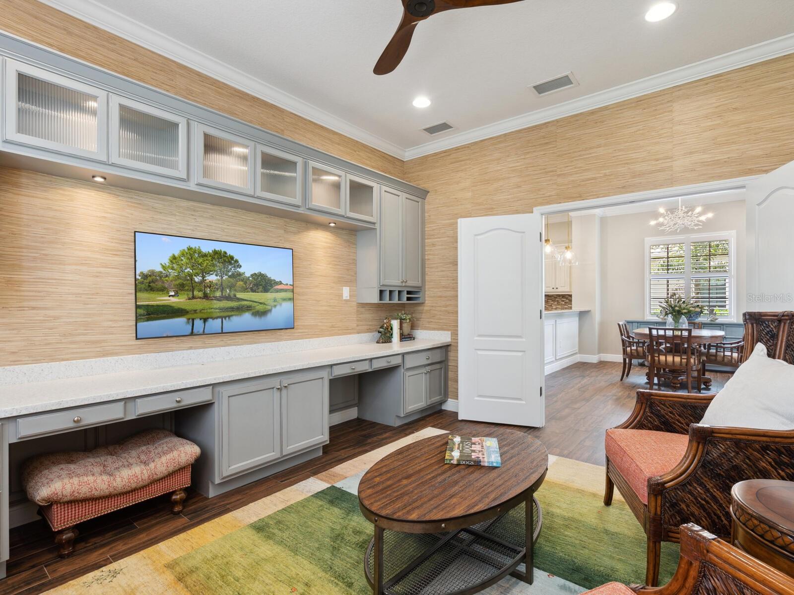 COUNTRY CLUB EAST AT LAKEWD RNCH QQ1 1 - Residential