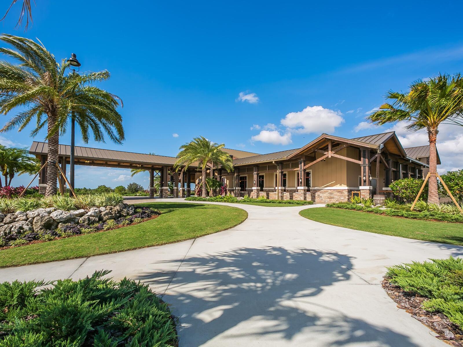 COUNTRY CLUB EAST AT LAKEWD RNCH QQ1 1 - Residential