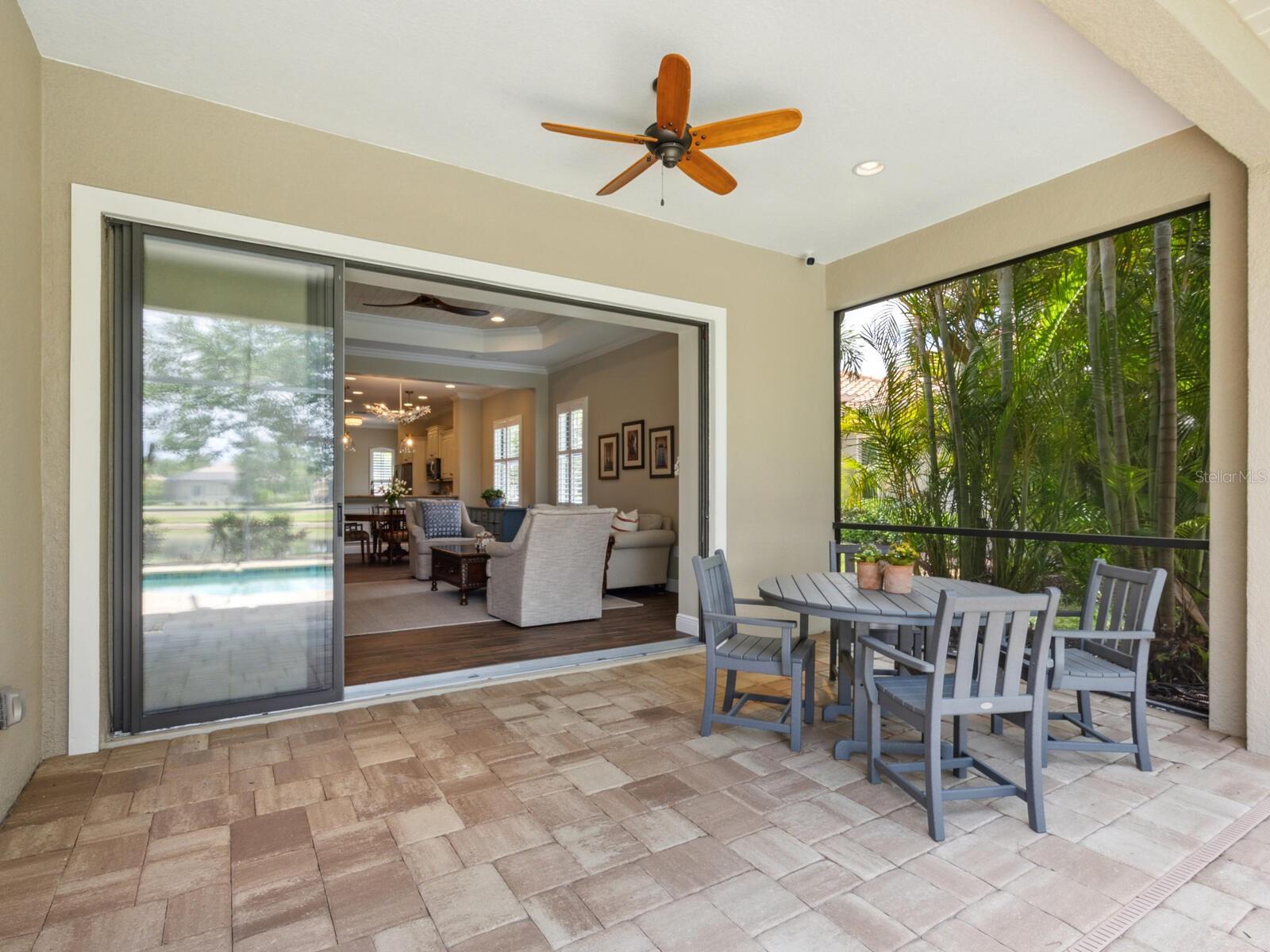 COUNTRY CLUB EAST AT LAKEWD RNCH QQ1 1 - Residential