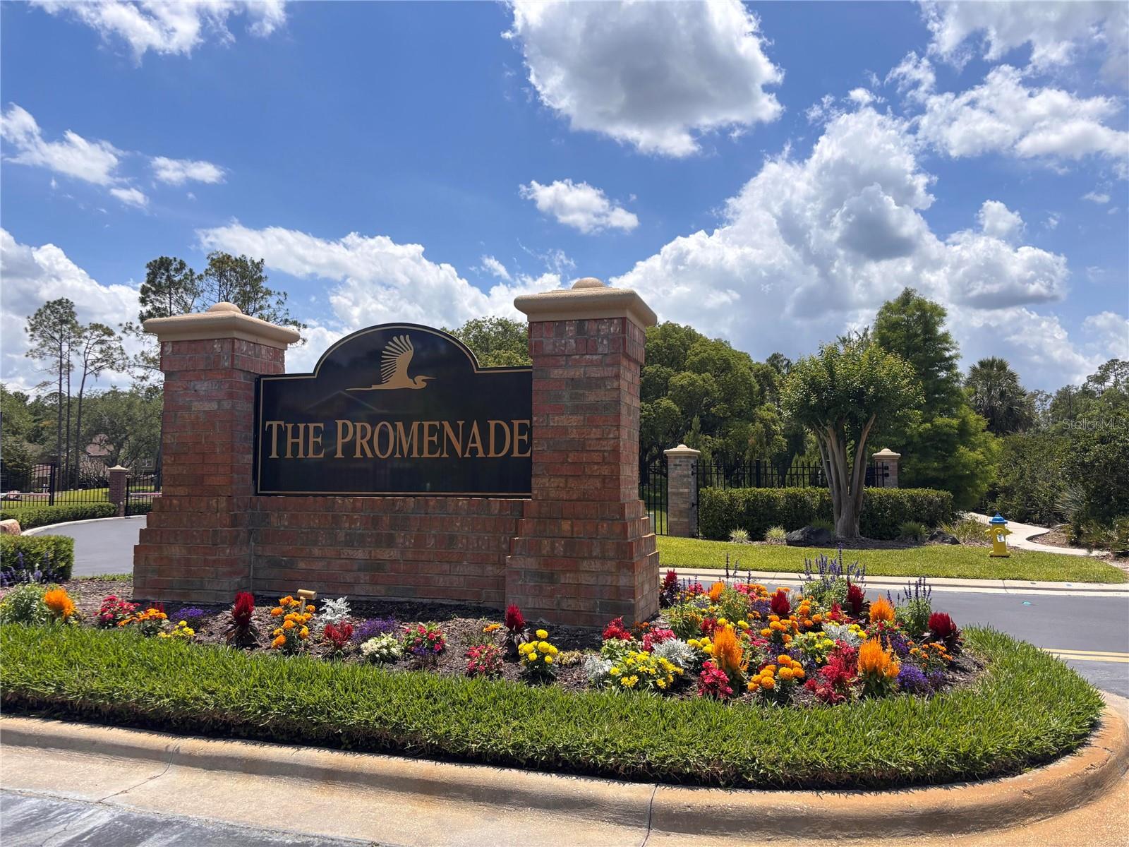 THE PROMENADE TWNHMS AT WES - Residential