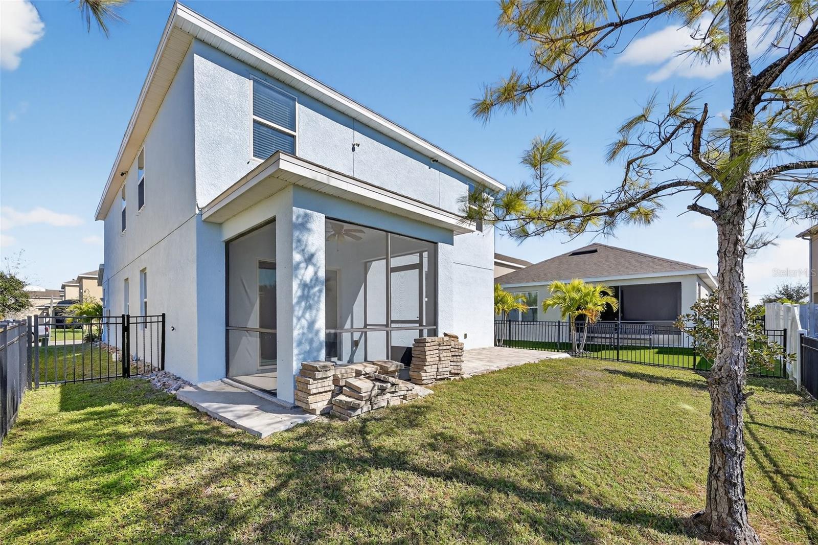 COTTAGES AT SAN LORENZO - Residential