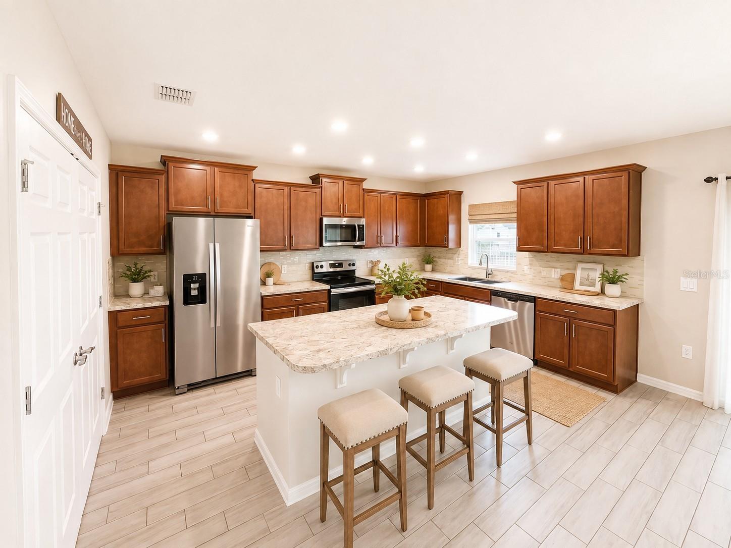 352 BLUE LAKE CIRCLE
