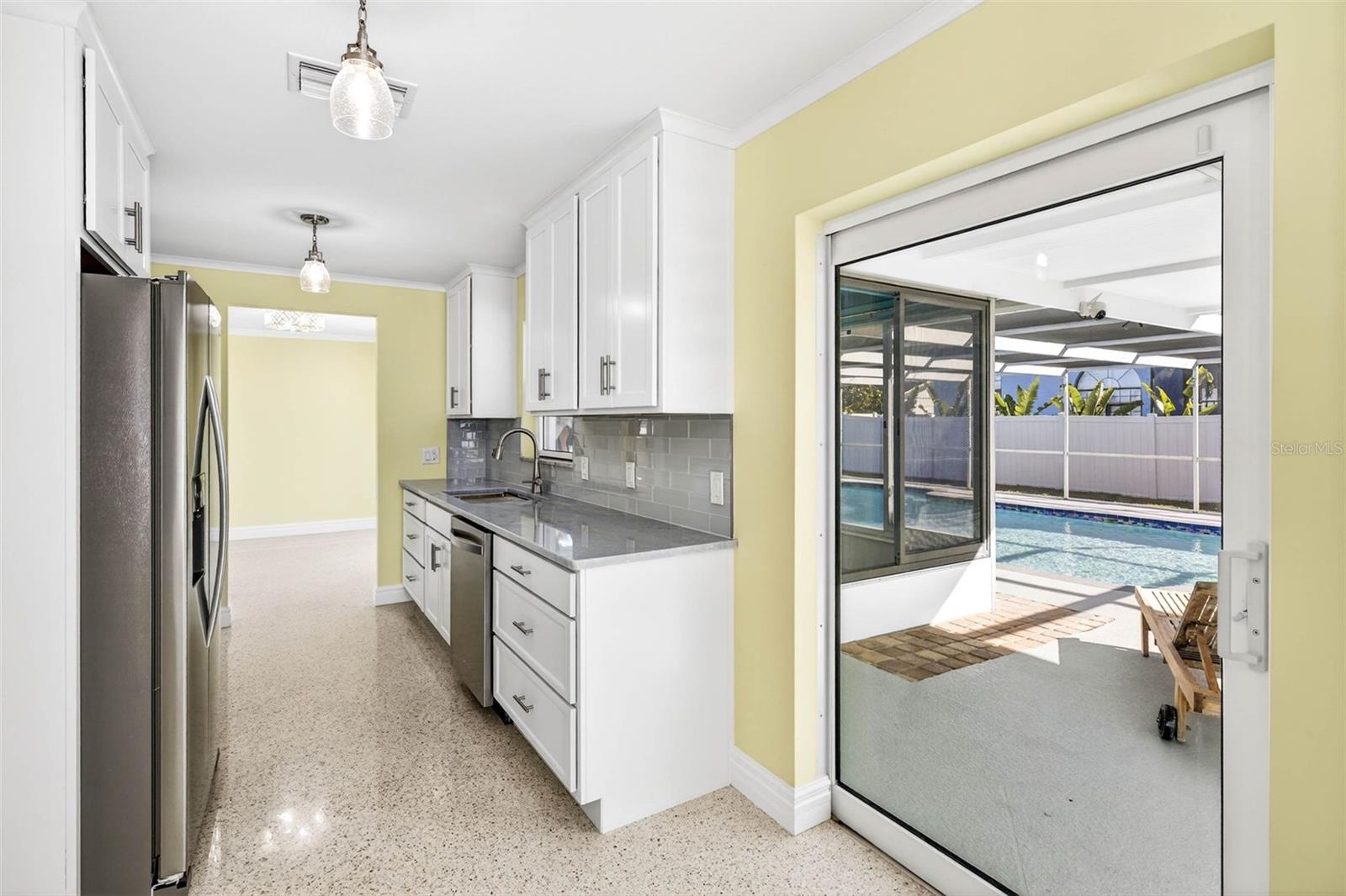 MAXIMO MOORINGS - Residential